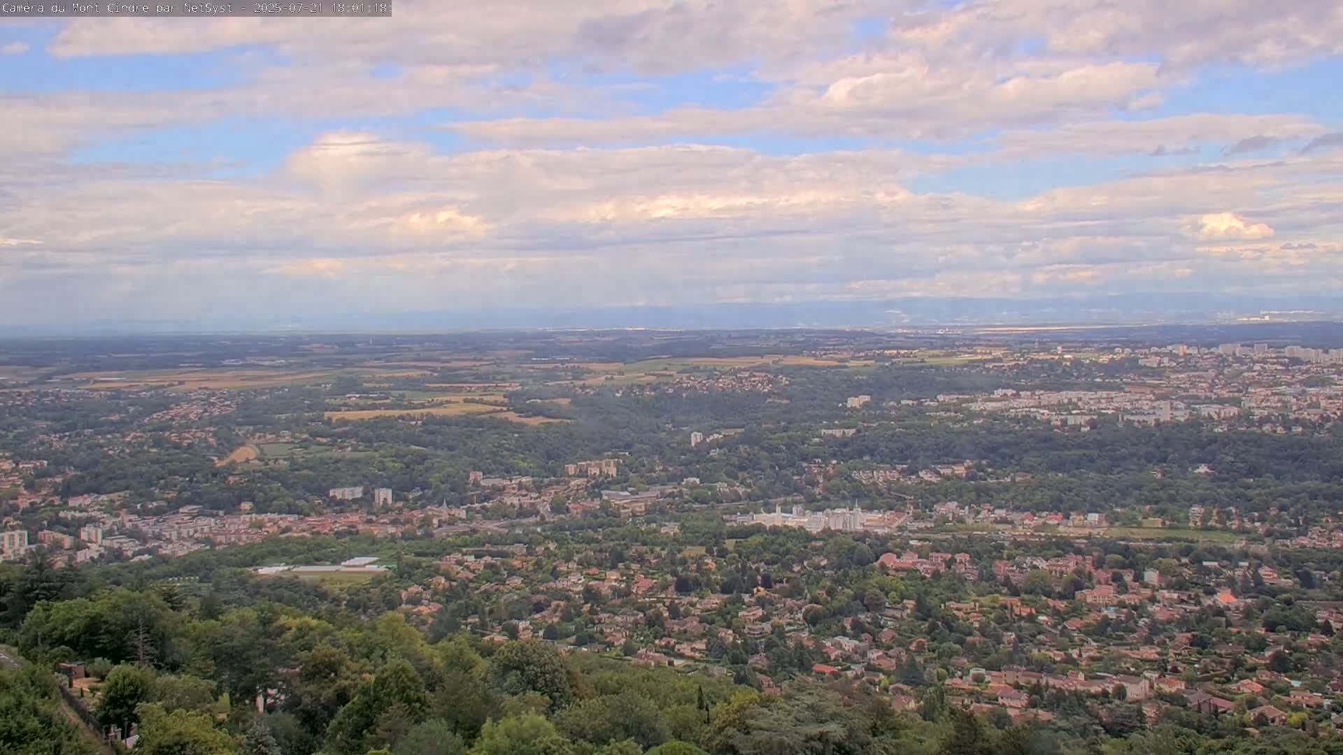 Lyon Skyline from Saint-Cyr-au-Mont-d'Or Mont Cindre Live Cam - Lyon, Métropole de Lyon, Auvergne-Rhône-Alpes, France