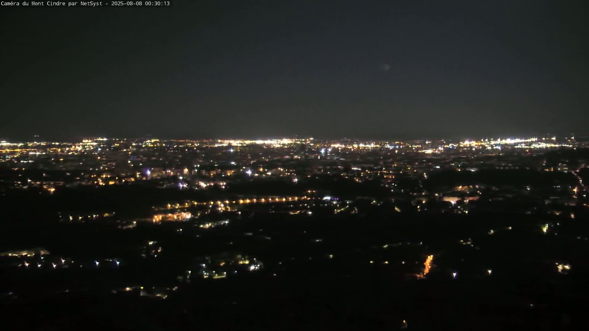 Lyon Skyline from Saint-Cyr-au-Mont-d'Or Mont Cindre Live Cam - Lyon, Métropole de Lyon, Auvergne-Rhône-Alpes, France