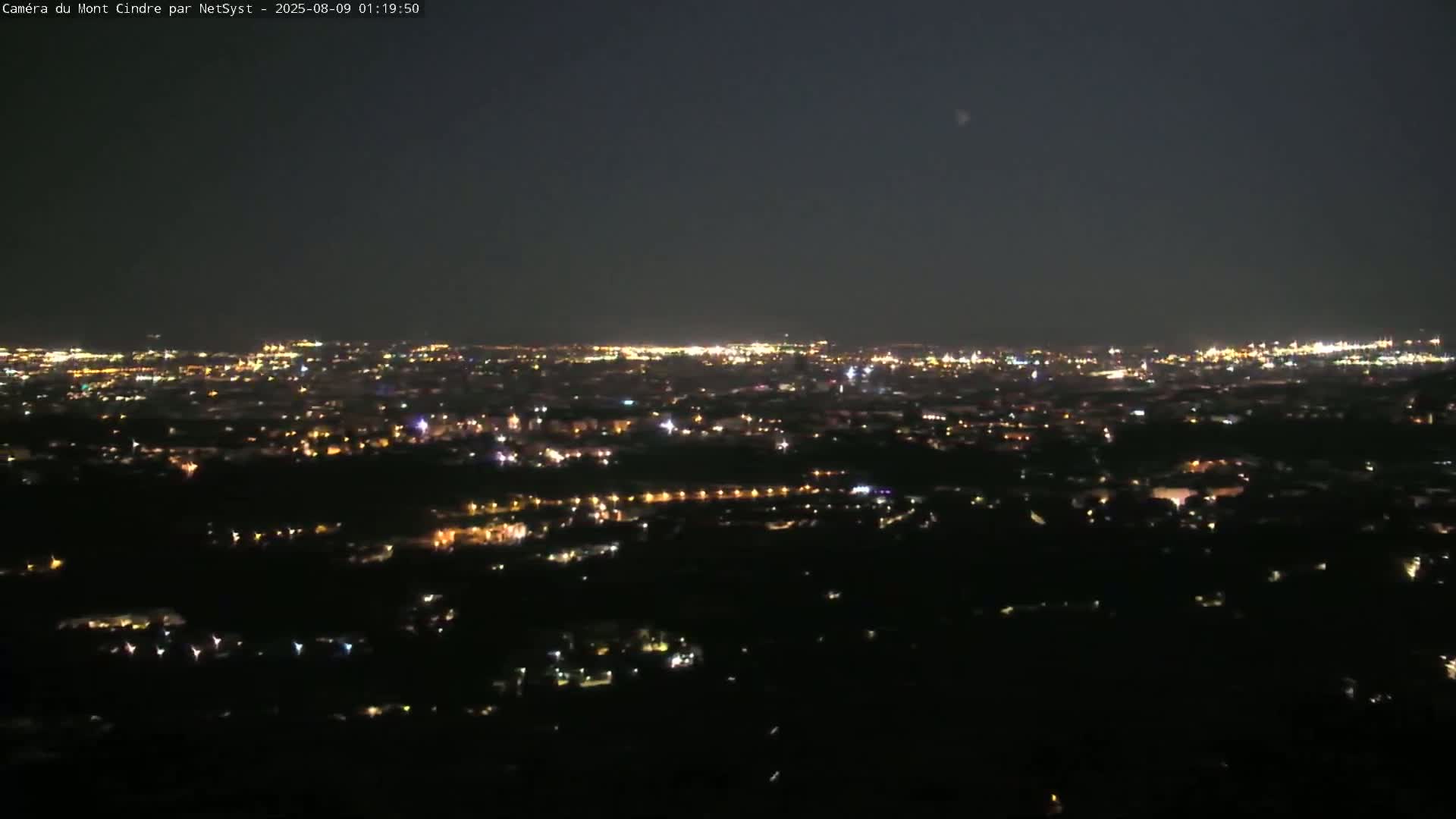 Lyon Skyline from Saint-Cyr-au-Mont-d'Or Mont Cindre Live Cam - Lyon, Métropole de Lyon, Auvergne-Rhône-Alpes, France