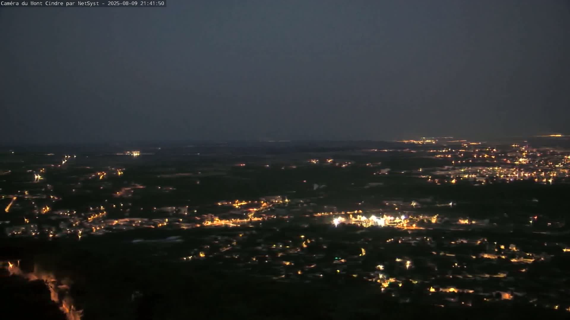 Lyon Skyline from Saint-Cyr-au-Mont-d'Or Mont Cindre Live Cam - Lyon, Métropole de Lyon, Auvergne-Rhône-Alpes, France