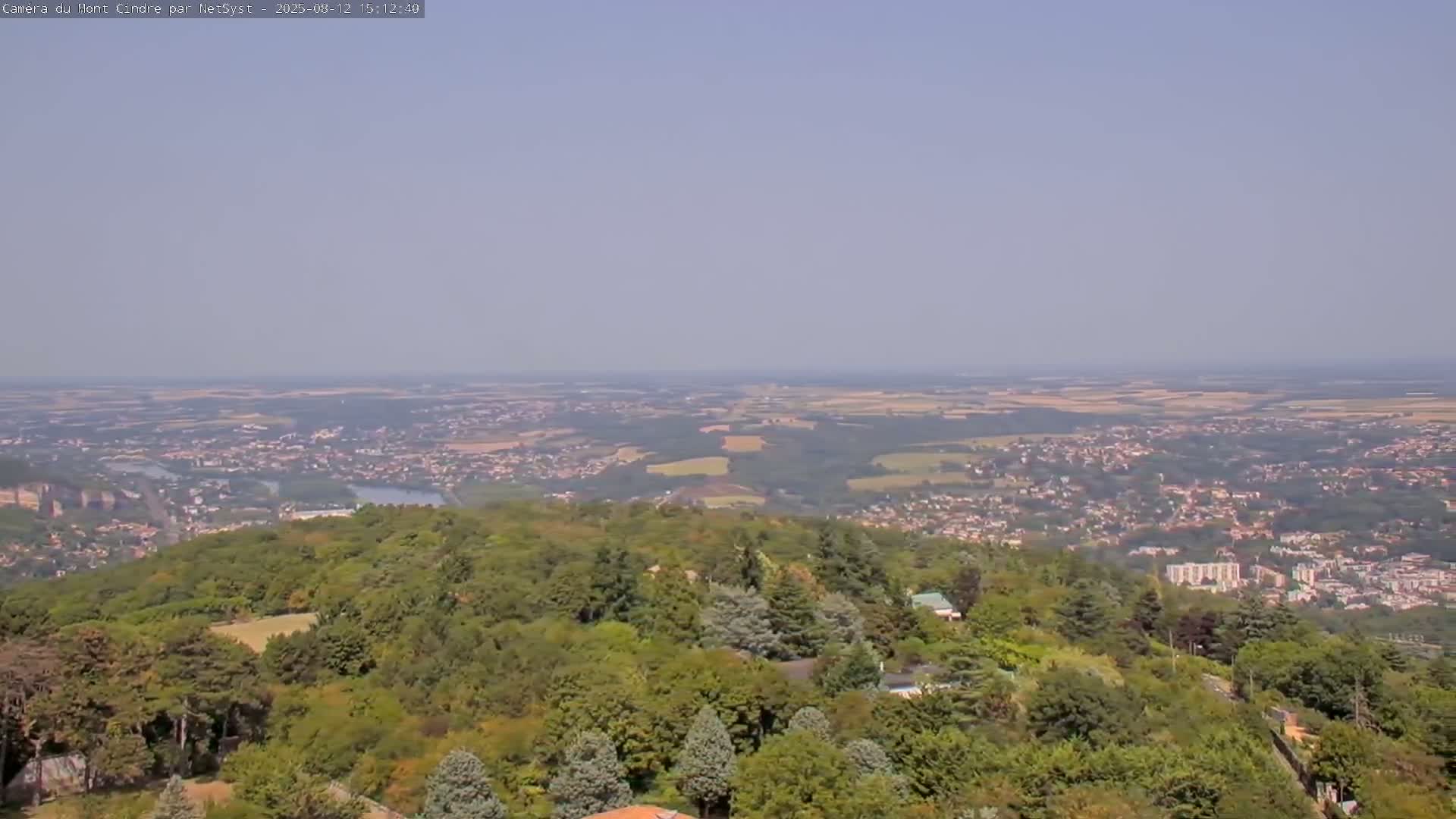 Lyon Skyline from Saint-Cyr-au-Mont-d'Or Mont Cindre Live Cam - Lyon, Métropole de Lyon, Auvergne-Rhône-Alpes, France