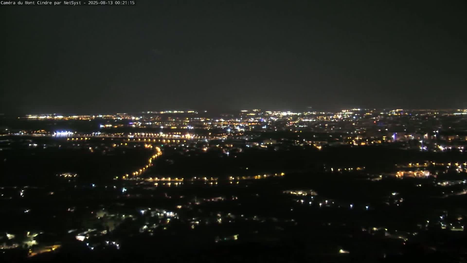 Lyon Skyline from Saint-Cyr-au-Mont-d'Or Mont Cindre Live Cam - Lyon, Métropole de Lyon, Auvergne-Rhône-Alpes, France