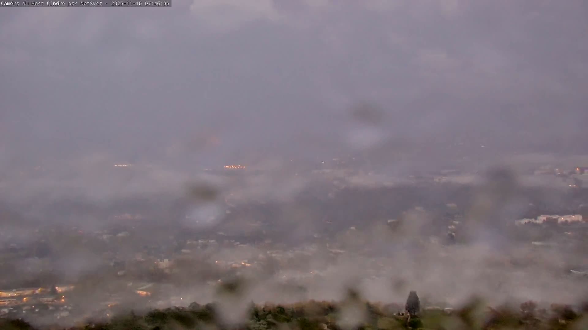 Lyon Skyline from Saint-Cyr-au-Mont-d'Or Mont Cindre Live Cam - Lyon, Métropole de Lyon, Auvergne-Rhône-Alpes, France