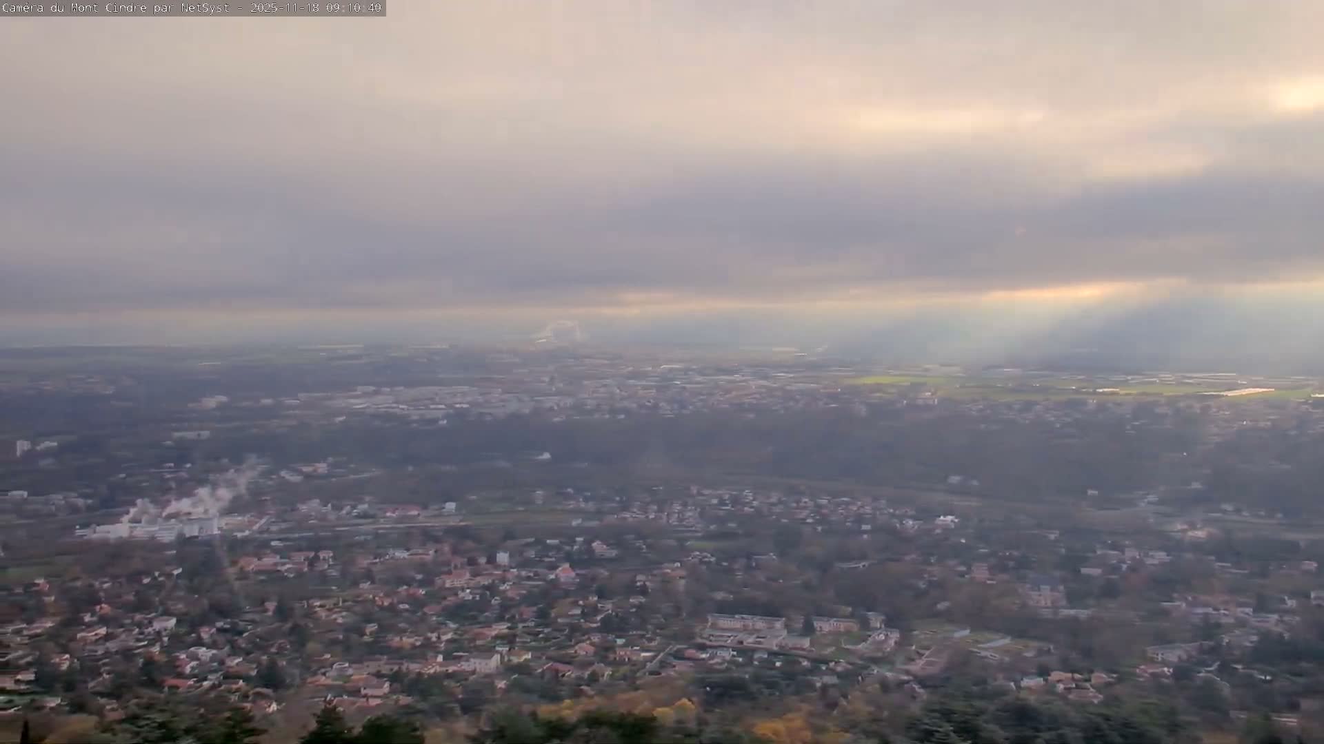 Lyon Skyline from Saint-Cyr-au-Mont-d'Or Mont Cindre Live Cam - Lyon, Métropole de Lyon, Auvergne-Rhône-Alpes, France
