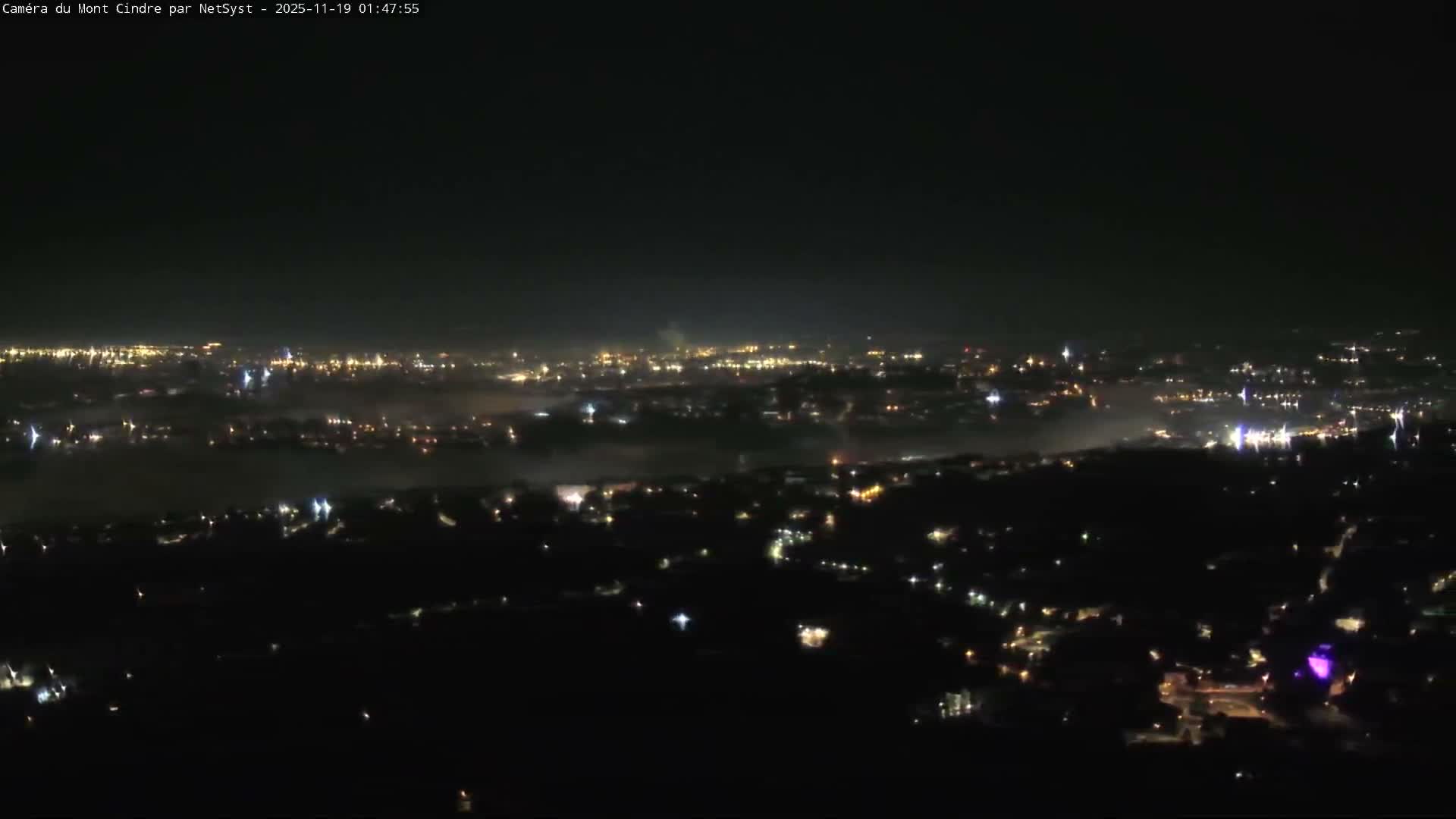 Lyon Skyline from Saint-Cyr-au-Mont-d'Or Mont Cindre Live Cam - Lyon, Métropole de Lyon, Auvergne-Rhône-Alpes, France