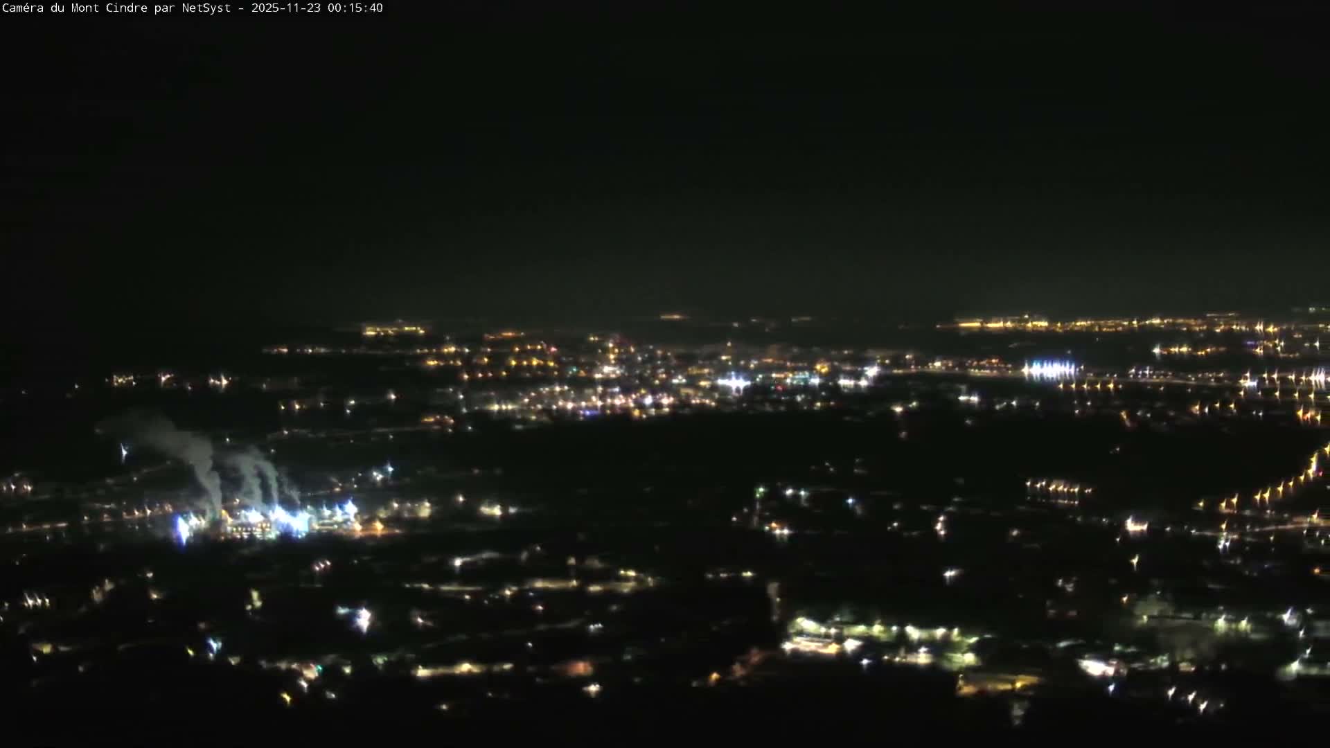 Lyon Skyline from Saint-Cyr-au-Mont-d'Or Mont Cindre Live Cam - Lyon, Métropole de Lyon, Auvergne-Rhône-Alpes, France