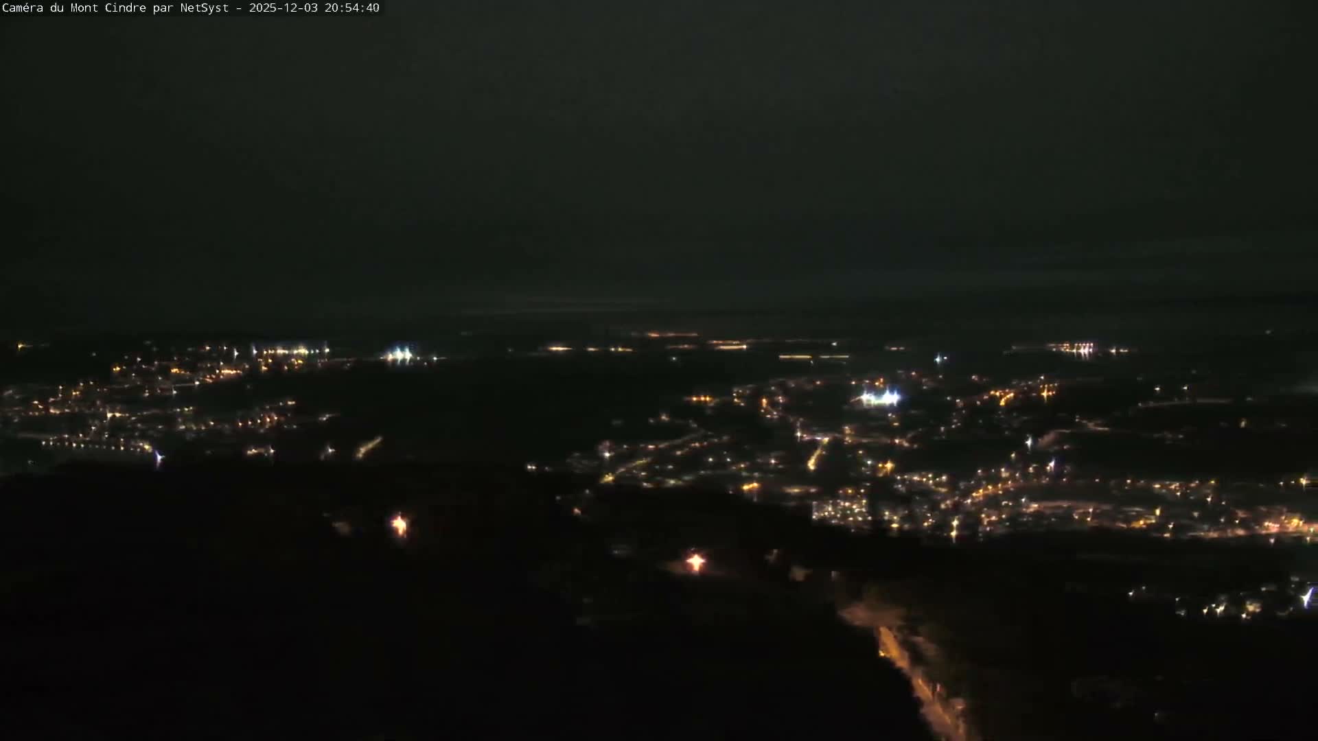 Lyon Skyline from Saint-Cyr-au-Mont-d'Or Mont Cindre Live Cam - Lyon, Métropole de Lyon, Auvergne-Rhône-Alpes, France