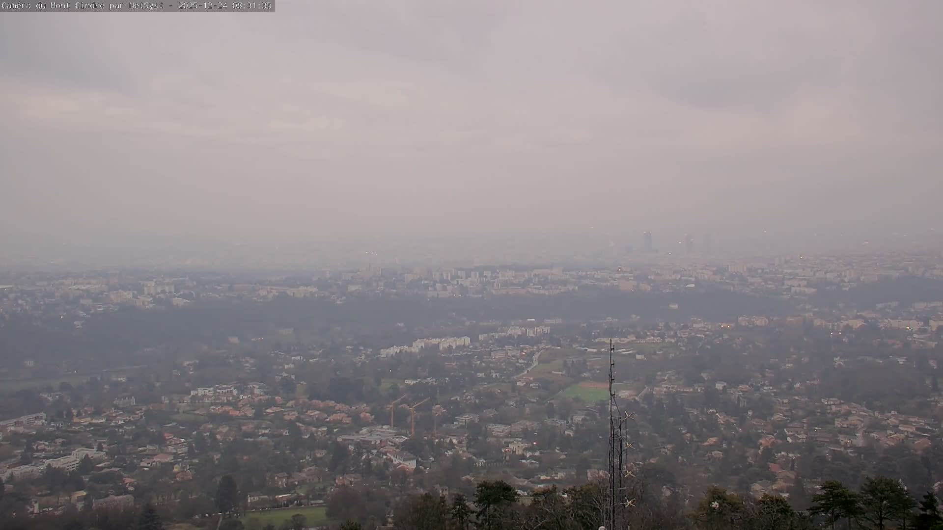 Lyon Skyline from Saint-Cyr-au-Mont-d'Or Mont Cindre Live Cam - Lyon, Métropole de Lyon, Auvergne-Rhône-Alpes, France