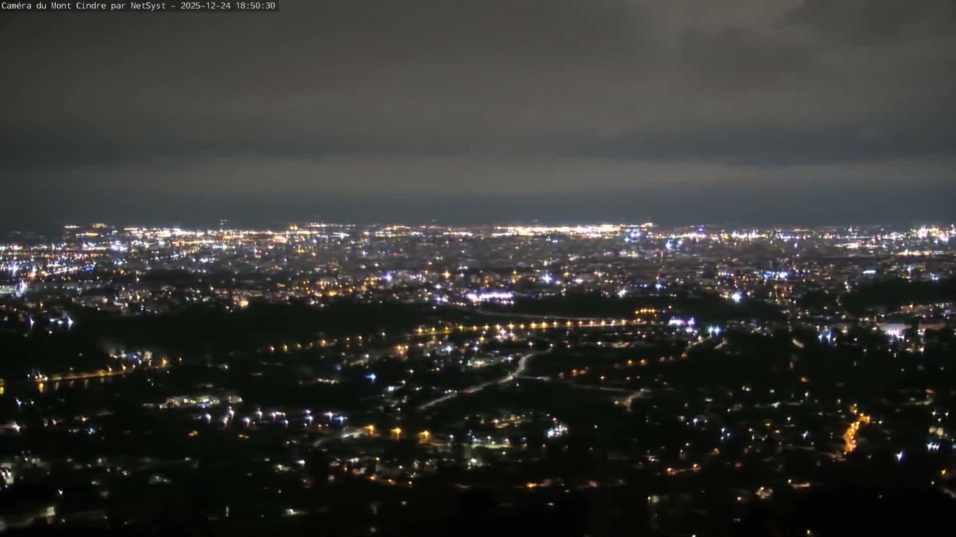 Lyon Skyline from Saint-Cyr-au-Mont-d'Or Mont Cindre Live Cam - Lyon, Métropole de Lyon, Auvergne-Rhône-Alpes, France