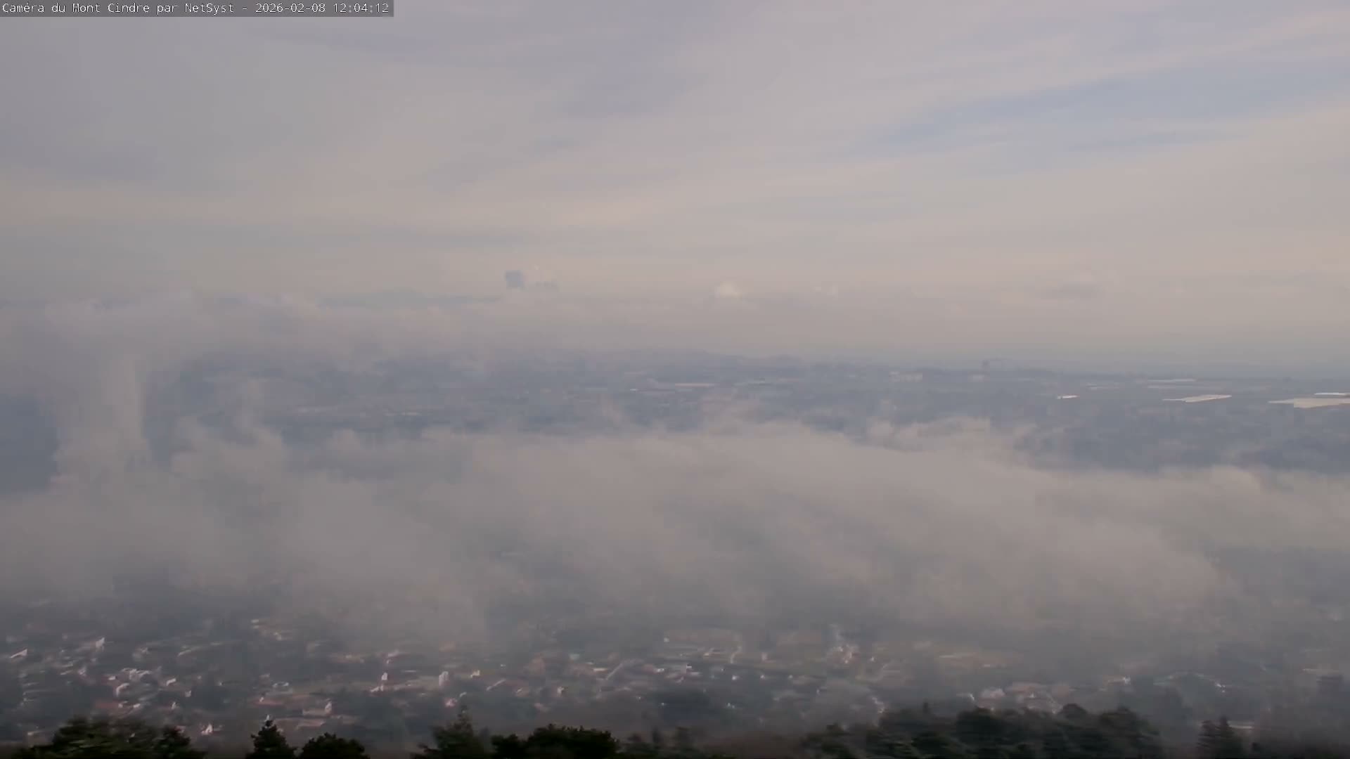 Lyon Skyline from Saint-Cyr-au-Mont-d'Or Mont Cindre Live Cam - Lyon, Métropole de Lyon, Auvergne-Rhône-Alpes, France