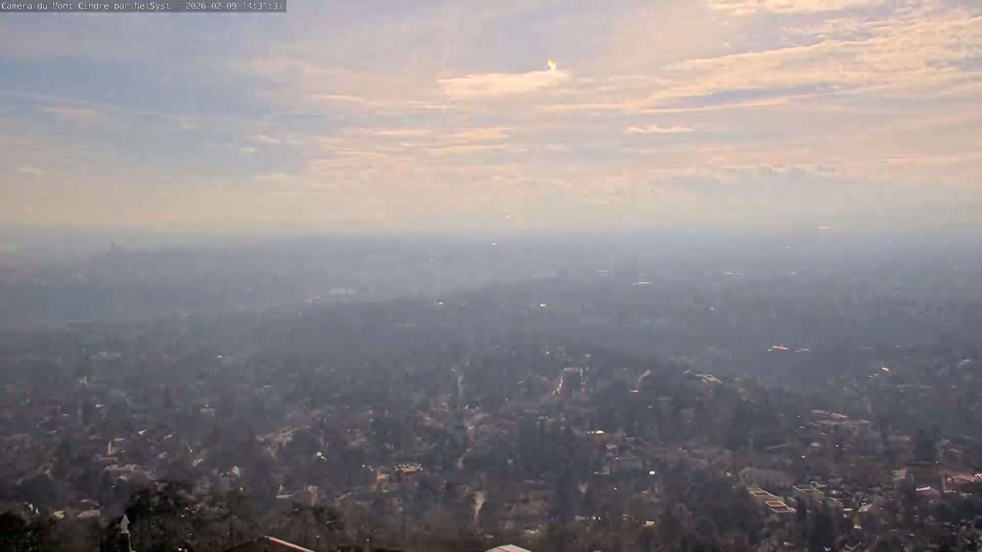 Lyon Skyline from Saint-Cyr-au-Mont-d'Or Mont Cindre Live Cam - Lyon, Métropole de Lyon, Auvergne-Rhône-Alpes, France