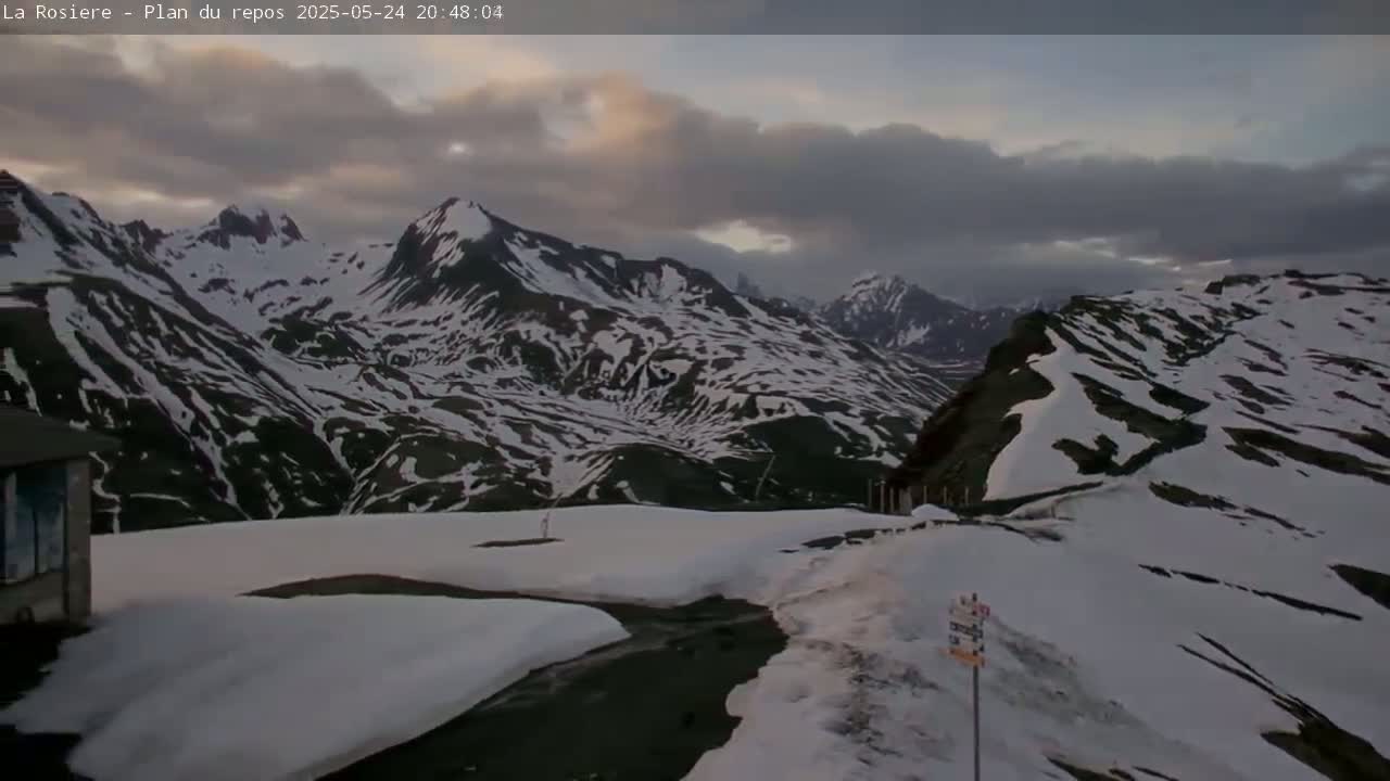 Montvalezan,  La Rosière Ski Area Charmlifts & Plan du Repos (Rest Plan) Live Cam - Albertville, Savoie, Auvergne-Rhône-Alpes, France