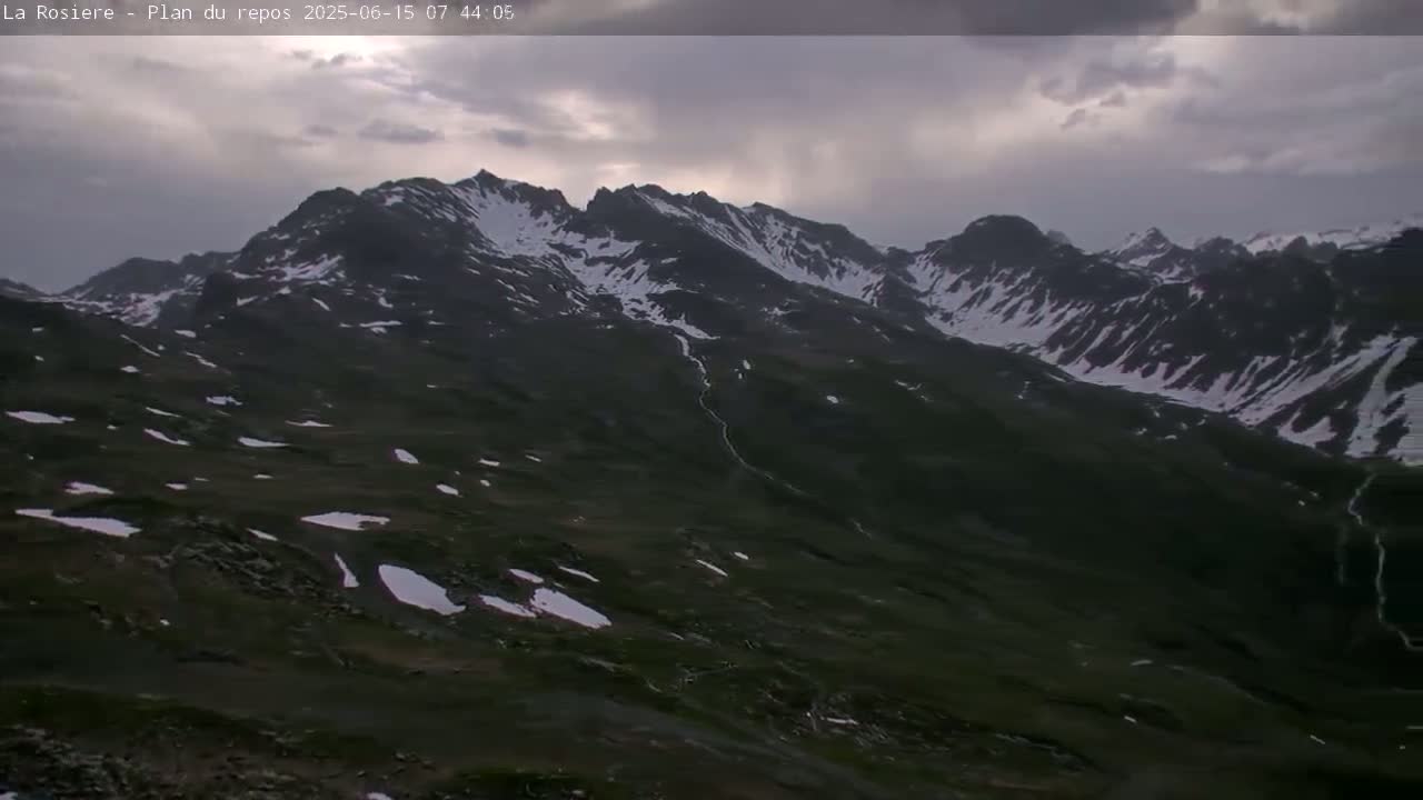 Montvalezan,  La Rosière Ski Area Charmlifts & Plan du Repos (Rest Plan) Live Cam - Albertville, Savoie, Auvergne-Rhône-Alpes, France