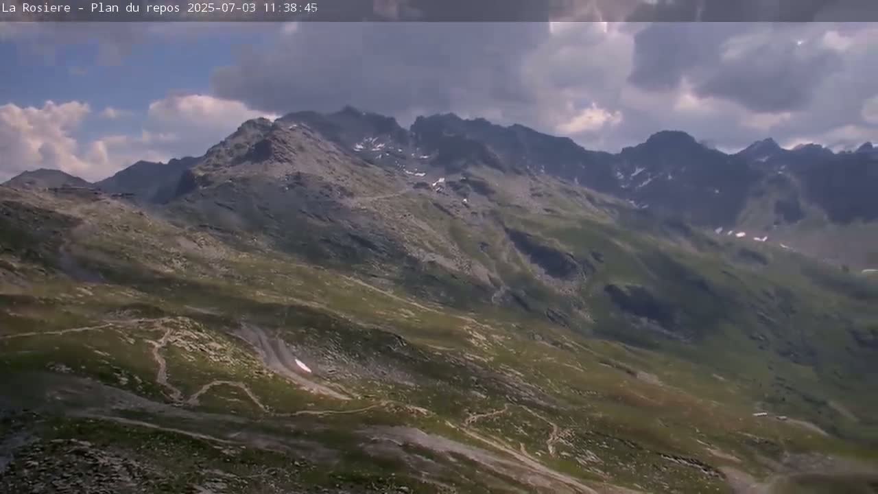 Montvalezan,  La Rosière Ski Area Charmlifts & Plan du Repos (Rest Plan) Live Cam - Albertville, Savoie, Auvergne-Rhône-Alpes, France