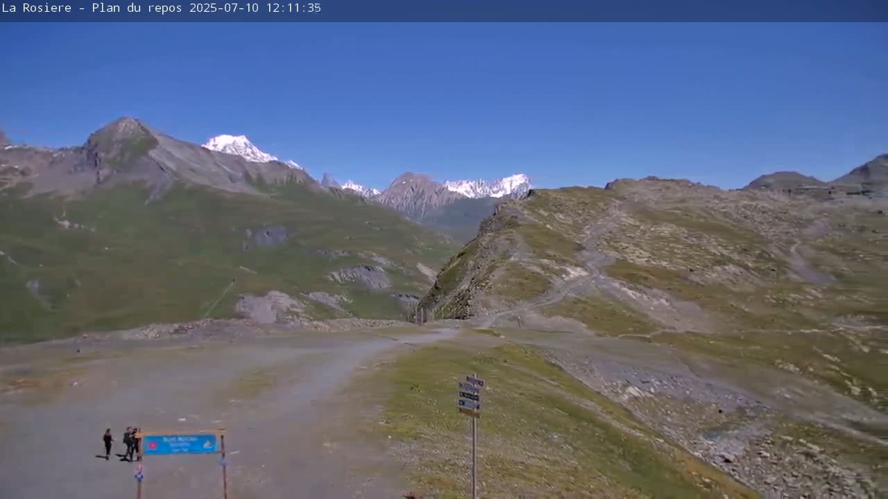 Montvalezan,  La Rosière Ski Area Charmlifts & Plan du Repos (Rest Plan) Live Cam - Albertville, Savoie, Auvergne-Rhône-Alpes, France