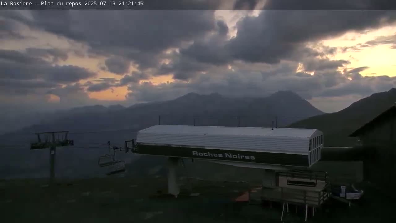 Montvalezan,  La Rosière Ski Area Charmlifts & Plan du Repos (Rest Plan) Live Cam - Albertville, Savoie, Auvergne-Rhône-Alpes, France