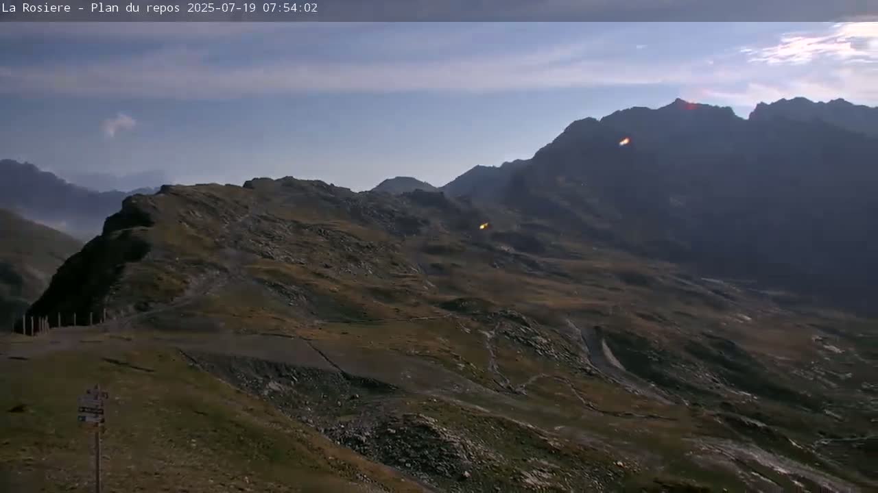 Montvalezan,  La Rosière Ski Area Charmlifts & Plan du Repos (Rest Plan) Live Cam - Albertville, Savoie, Auvergne-Rhône-Alpes, France