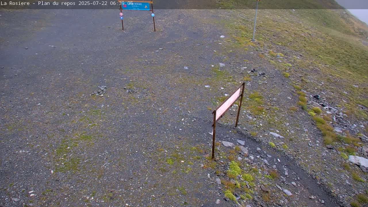 Montvalezan,  La Rosière Ski Area Charmlifts & Plan du Repos (Rest Plan) Live Cam - Albertville, Savoie, Auvergne-Rhône-Alpes, France