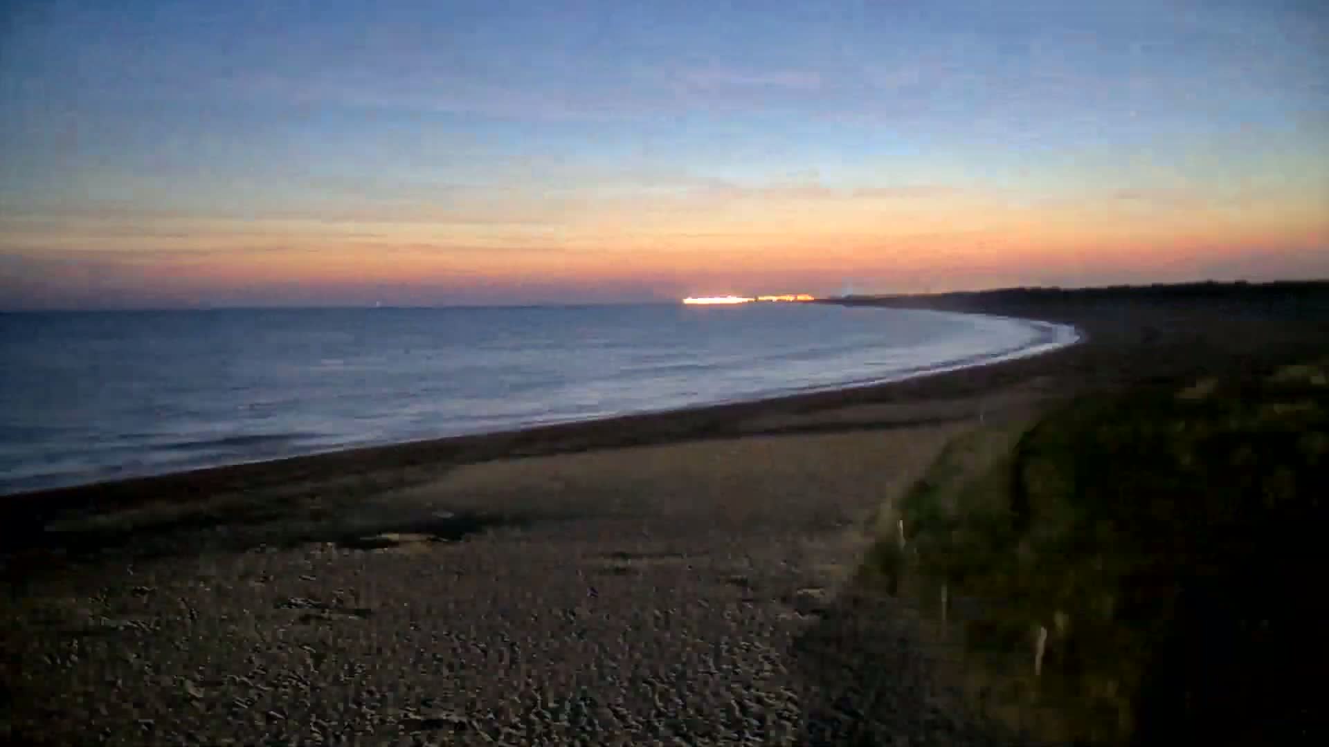 Saint-Hilaire-de-Riez, Plage de la Parée Préneau Beach Live Cam -  Les Sables-d'Olonne, Vendée, Pays de la Loire, France
