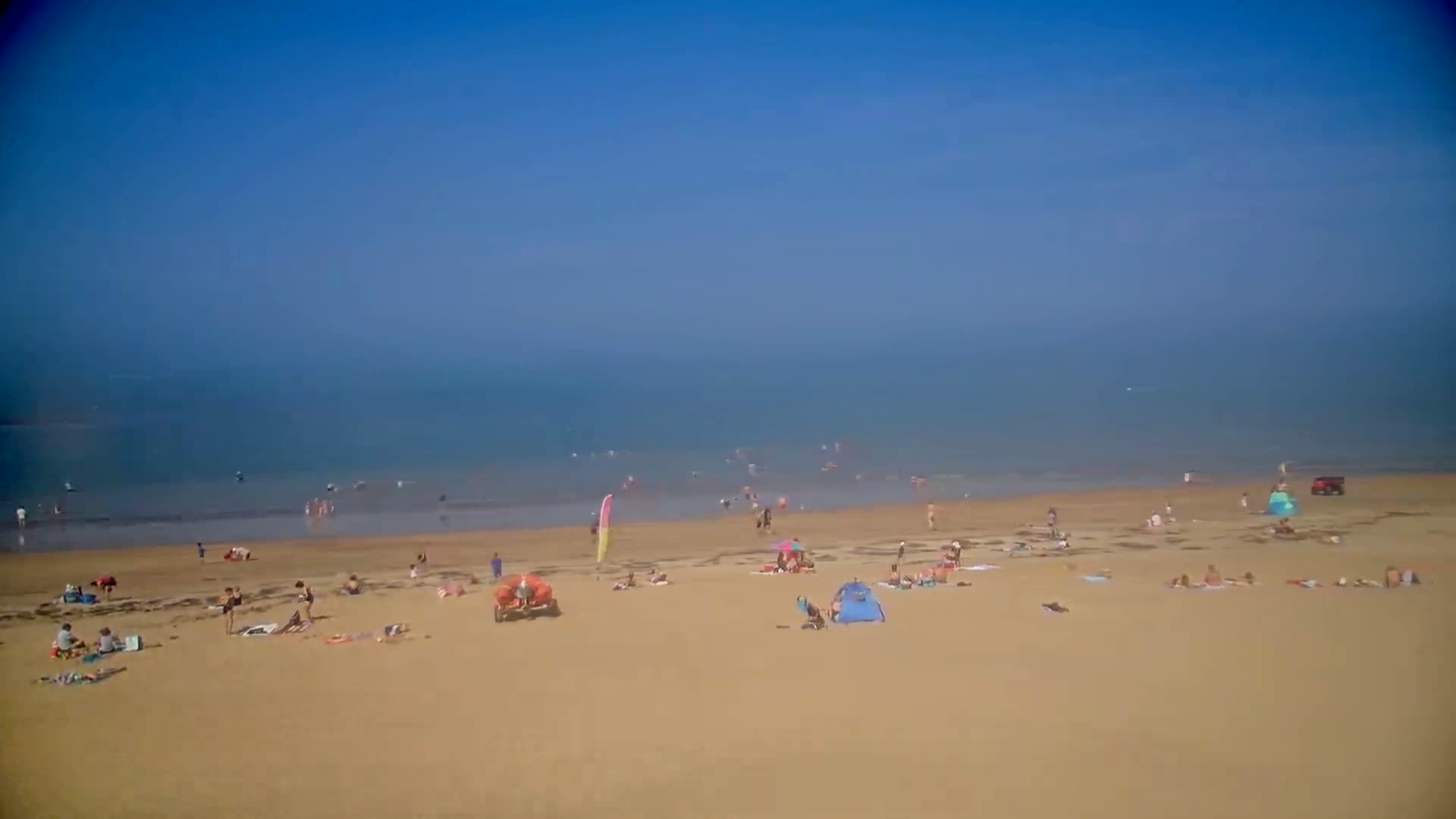 Saint-Hilaire-de-Riez, Plage de la Parée Préneau Beach Live Cam -  Les Sables-d'Olonne, Vendée, Pays de la Loire, France