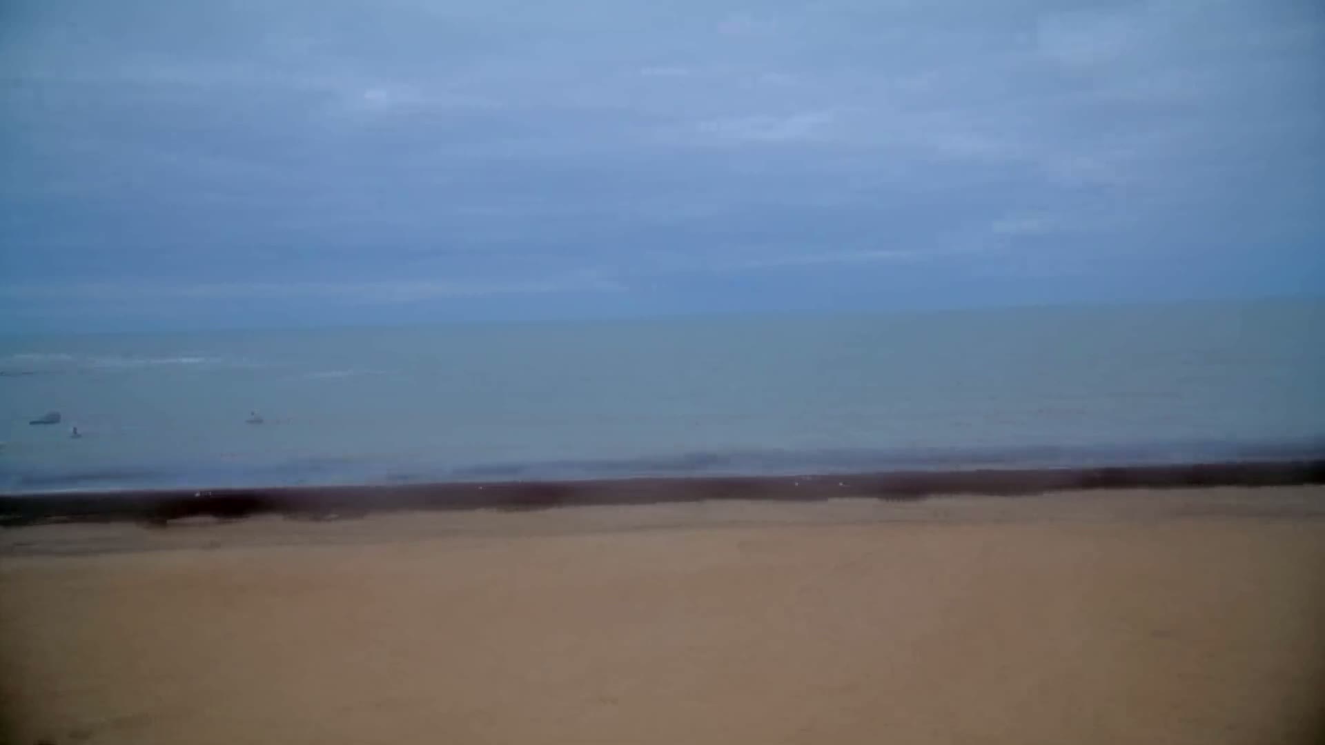 Saint-Hilaire-de-Riez, Plage de la Parée Préneau Beach Live Cam -  Les Sables-d'Olonne, Vendée, Pays de la Loire, France