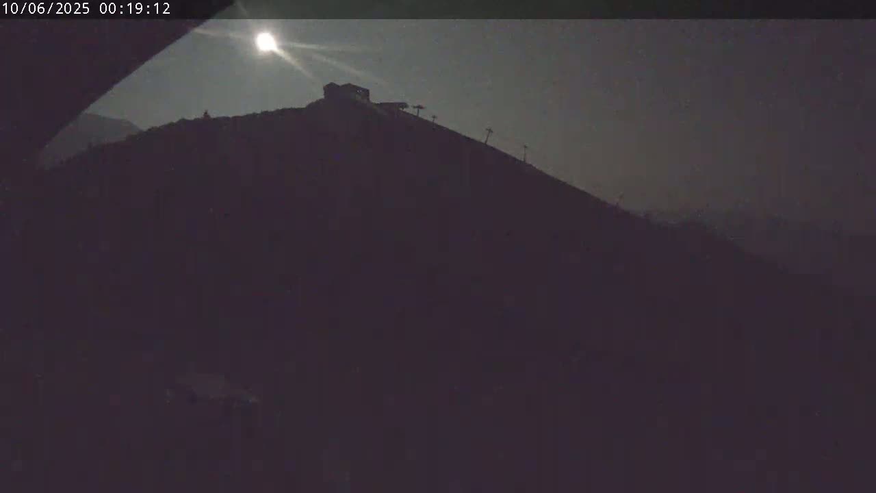 Saint-Gervais-les-Bains,  Telesiege de la Croix Live Cam - Bonneville, Haute-Savoie, Auvergne-Rhône-Alpes, France