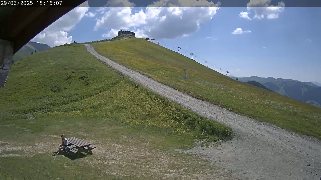 Saint-Gervais-les-Bains,  Telesiege de la Croix Live Cam - Bonneville, Haute-Savoie, Auvergne-Rhône-Alpes, France