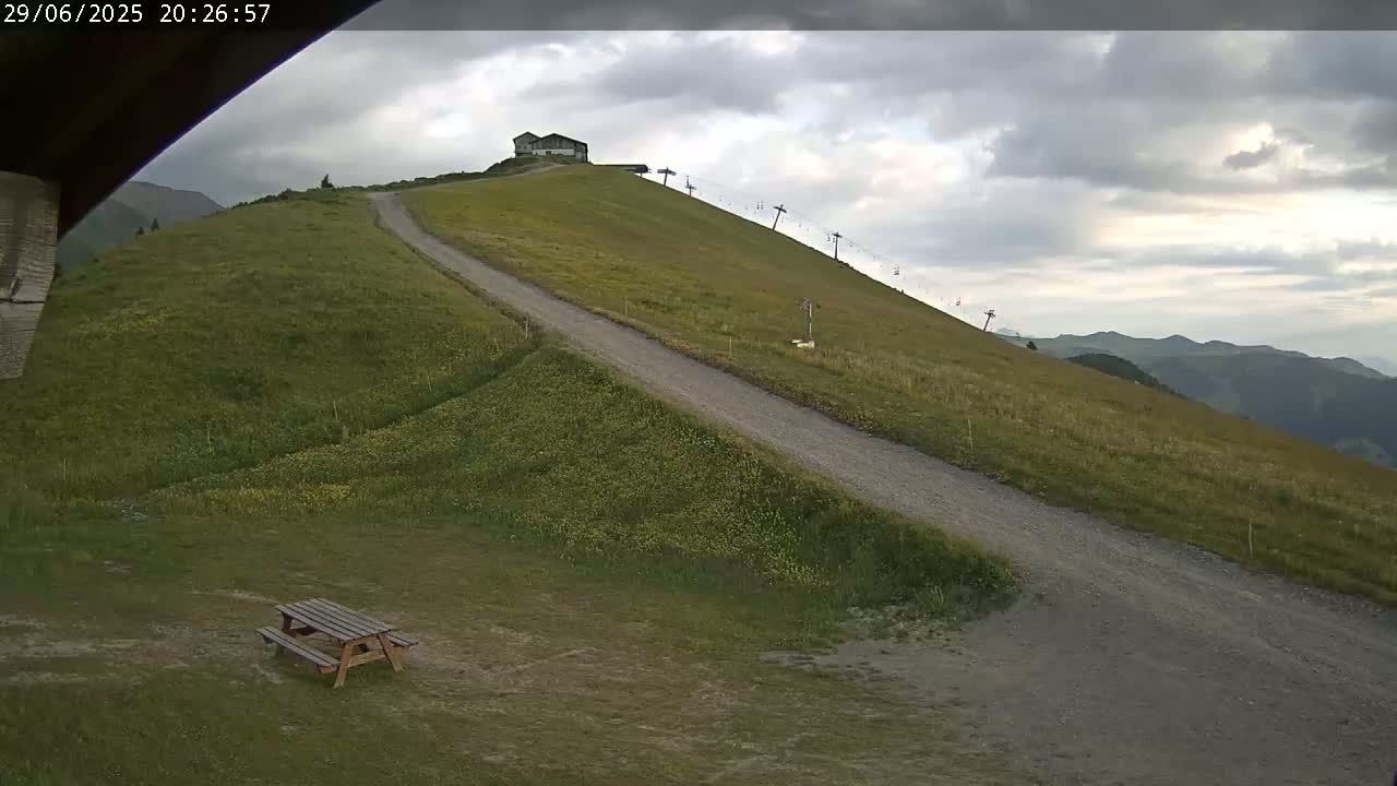 Saint-Gervais-les-Bains,  Telesiege de la Croix Live Cam - Bonneville, Haute-Savoie, Auvergne-Rhône-Alpes, France