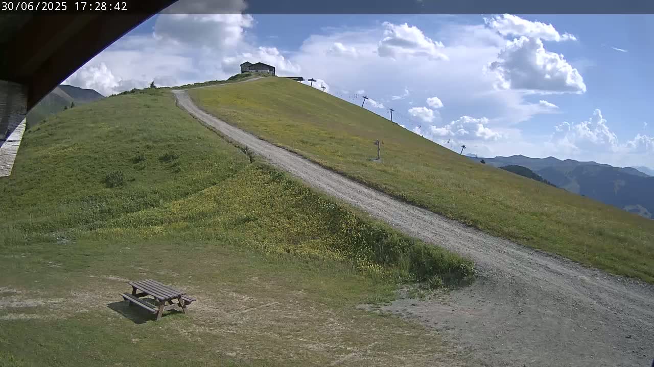 Saint-Gervais-les-Bains,  Telesiege de la Croix Live Cam - Bonneville, Haute-Savoie, Auvergne-Rhône-Alpes, France