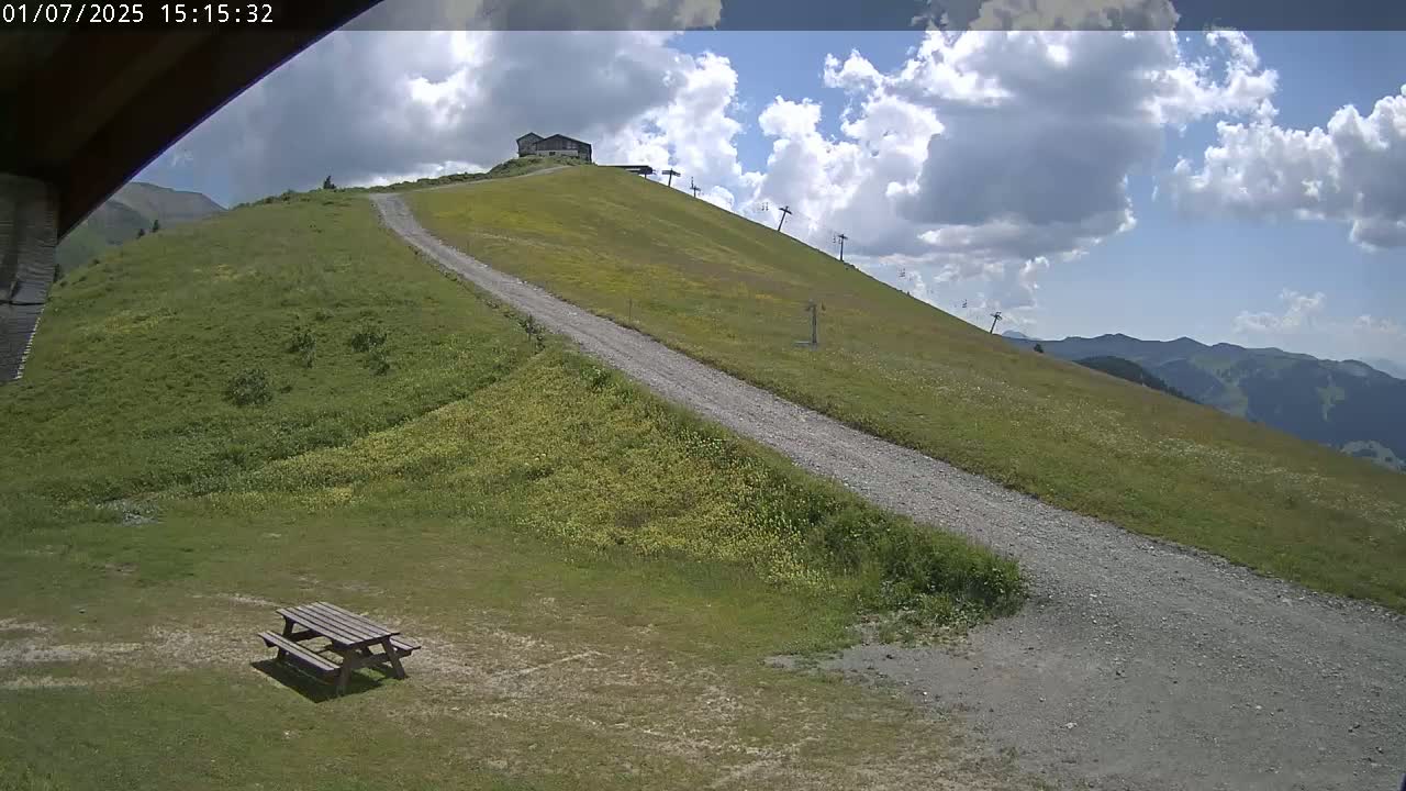 Saint-Gervais-les-Bains,  Telesiege de la Croix Live Cam - Bonneville, Haute-Savoie, Auvergne-Rhône-Alpes, France
