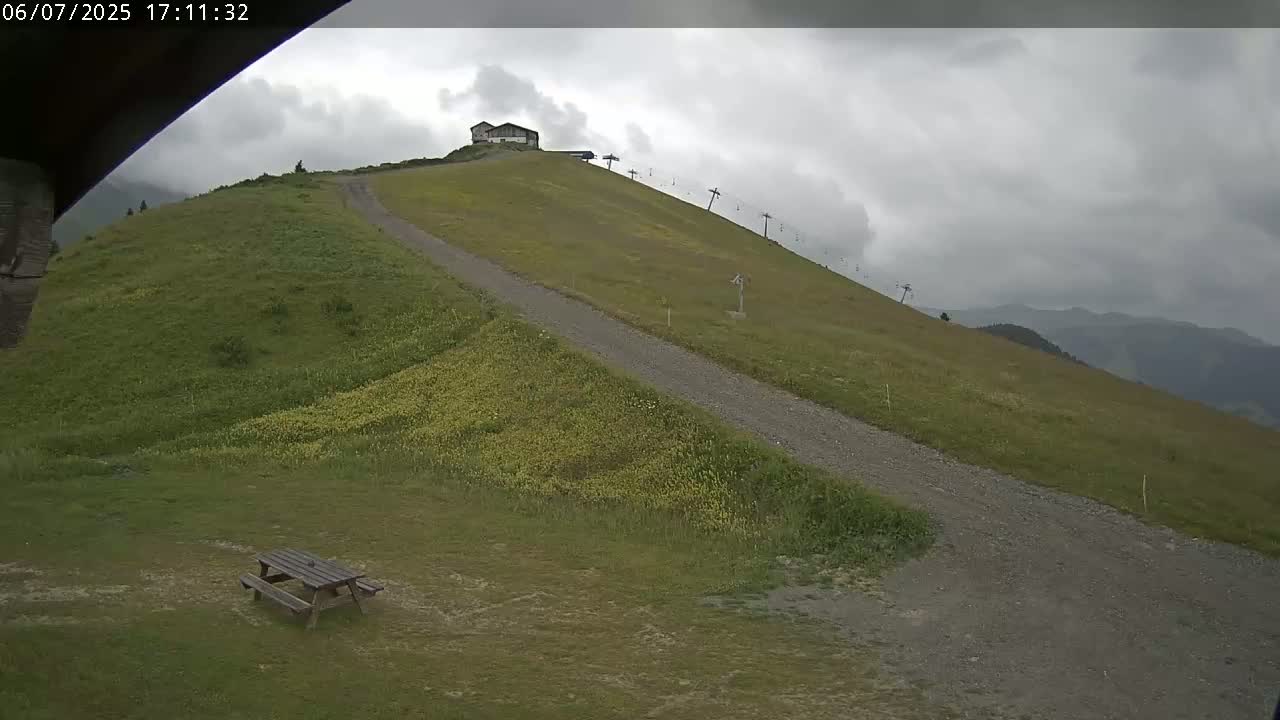Saint-Gervais-les-Bains,  Telesiege de la Croix Live Cam - Bonneville, Haute-Savoie, Auvergne-Rhône-Alpes, France