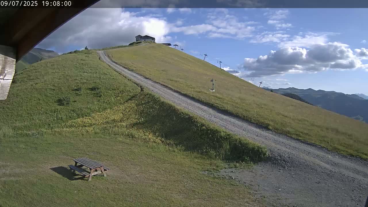 Saint-Gervais-les-Bains,  Telesiege de la Croix Live Cam - Bonneville, Haute-Savoie, Auvergne-Rhône-Alpes, France