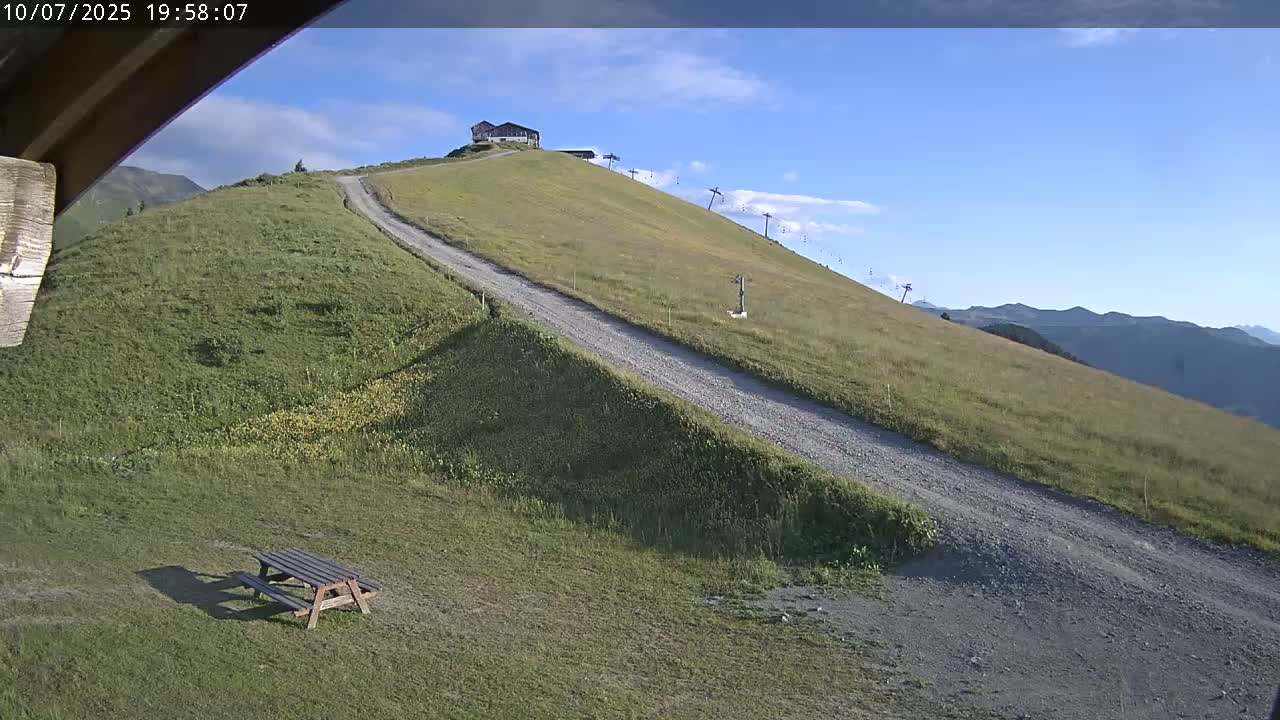 Saint-Gervais-les-Bains,  Telesiege de la Croix Live Cam - Bonneville, Haute-Savoie, Auvergne-Rhône-Alpes, France
