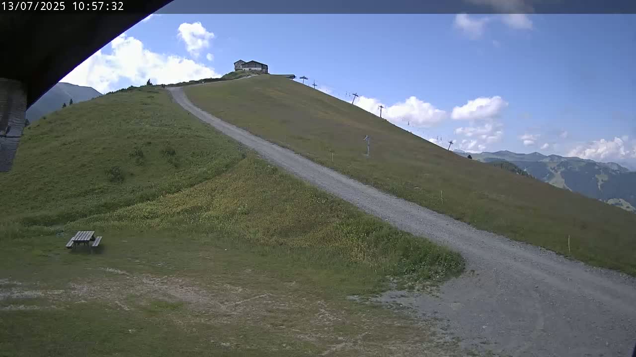 Saint-Gervais-les-Bains,  Telesiege de la Croix Live Cam - Bonneville, Haute-Savoie, Auvergne-Rhône-Alpes, France