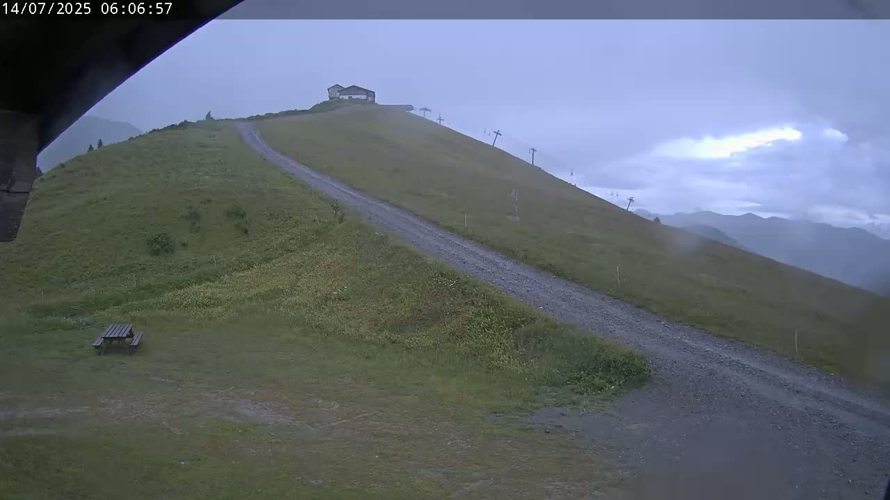Saint-Gervais-les-Bains,  Telesiege de la Croix Live Cam - Bonneville, Haute-Savoie, Auvergne-Rhône-Alpes, France