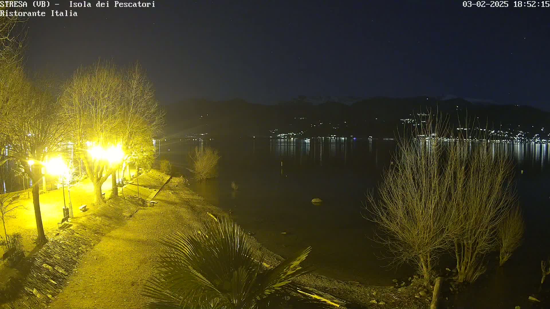 Isola dei Pescatori Island, Maggiore Lake Live Cam - Stresa, Piedmont, Italy