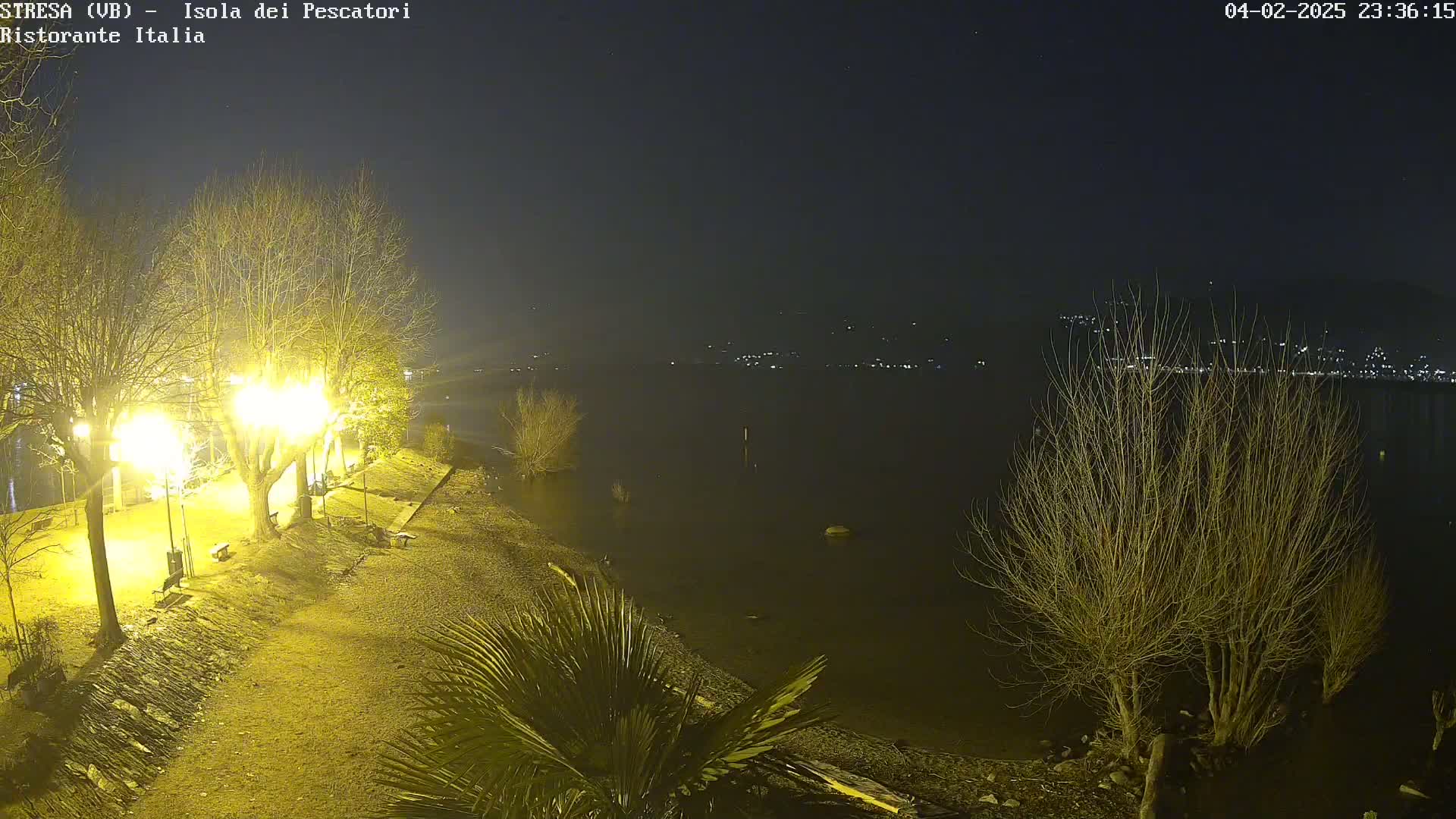 Isola dei Pescatori Island, Maggiore Lake Live Cam - Stresa, Piedmont, Italy