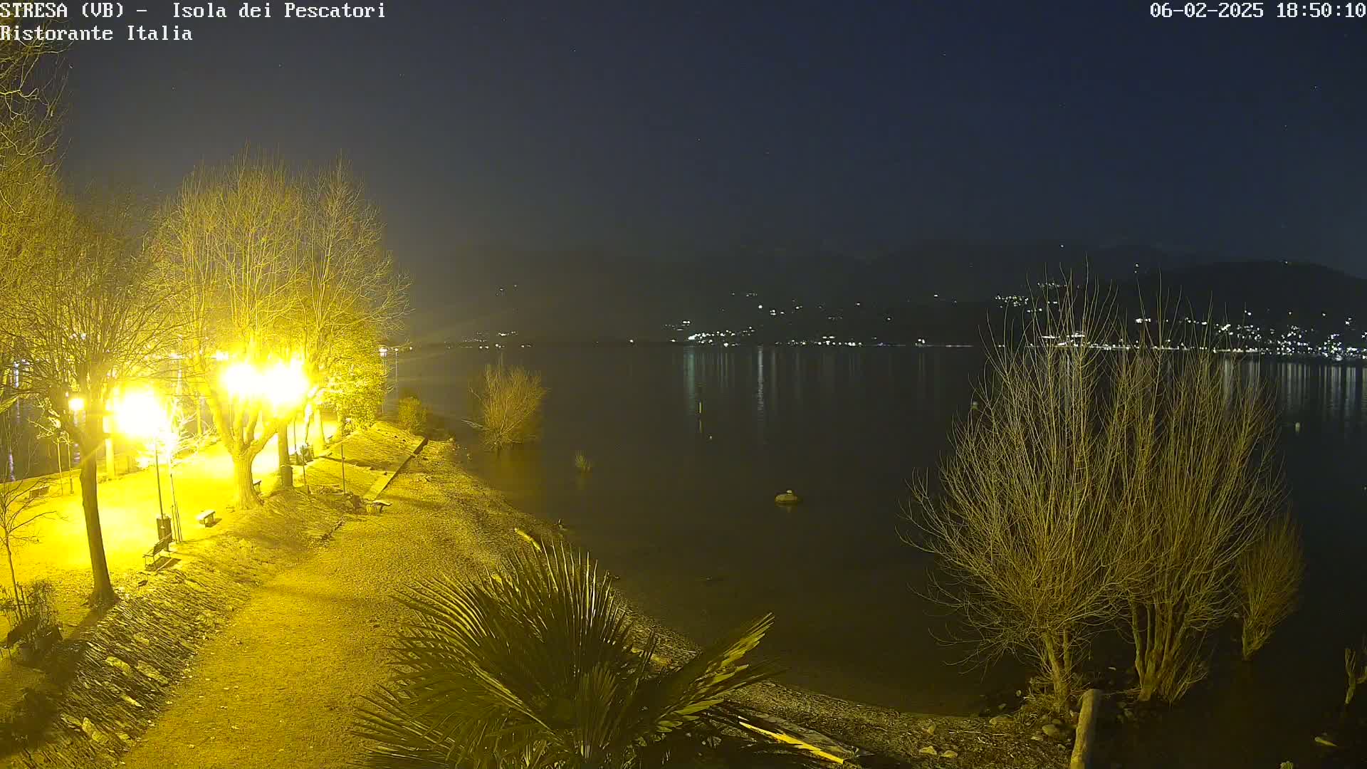 Isola dei Pescatori Island, Maggiore Lake Live Cam - Stresa, Piedmont, Italy