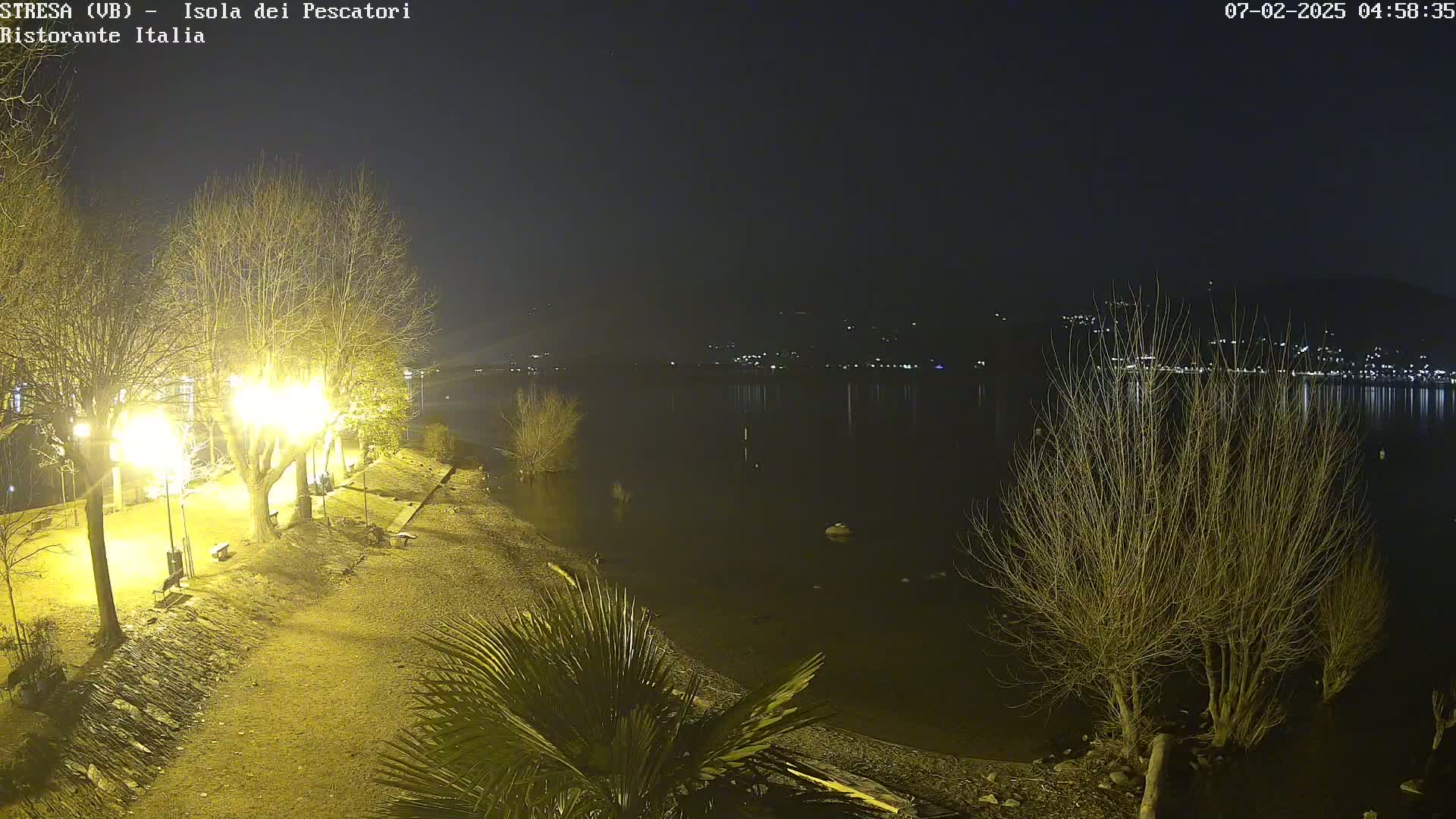 Isola dei Pescatori Island, Maggiore Lake Live Cam - Stresa, Piedmont, Italy