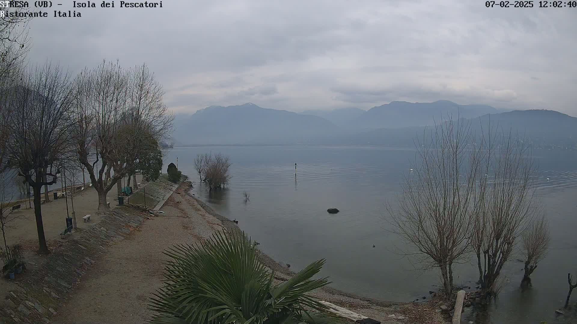 Isola dei Pescatori Island, Maggiore Lake Live Cam - Stresa, Piedmont, Italy