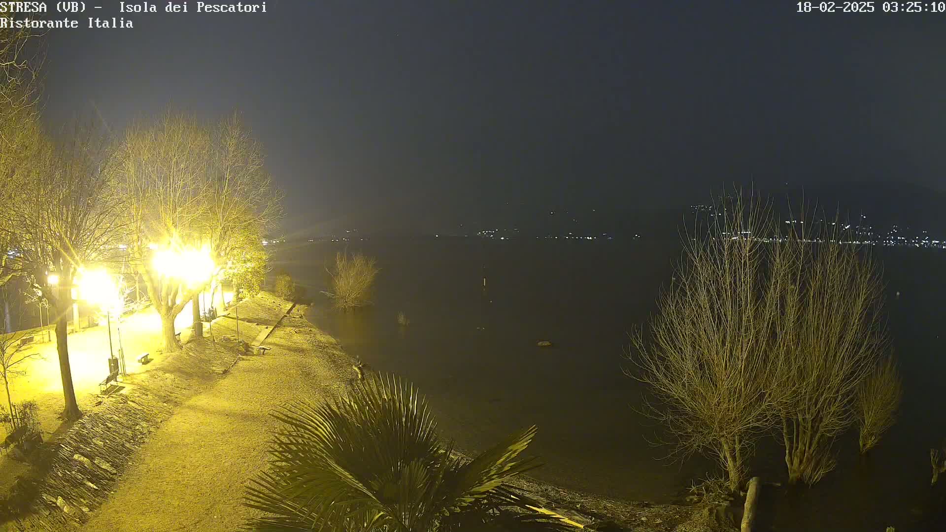 Isola dei Pescatori Island, Maggiore Lake Live Cam - Stresa, Piedmont, Italy