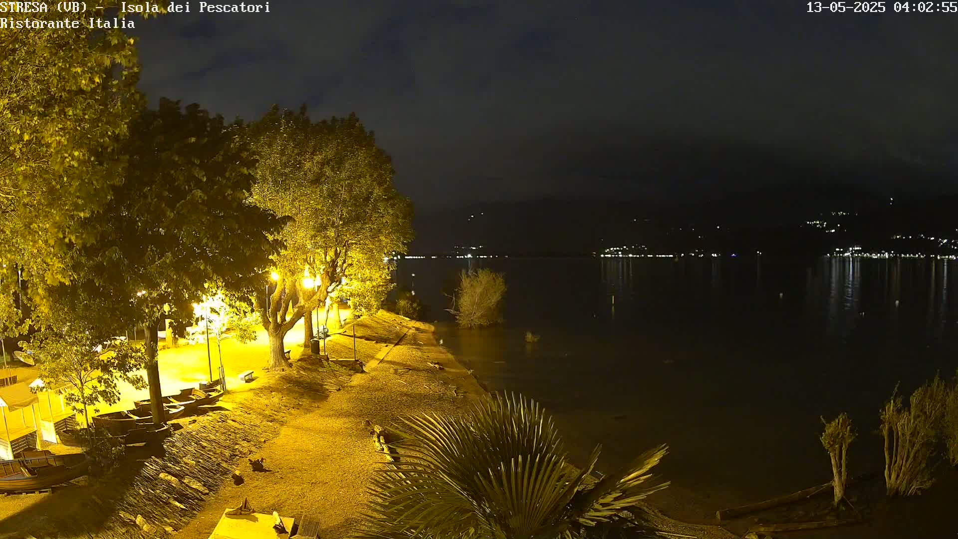 Isola dei Pescatori Island, Maggiore Lake Live Cam - Stresa, Piedmont, Italy