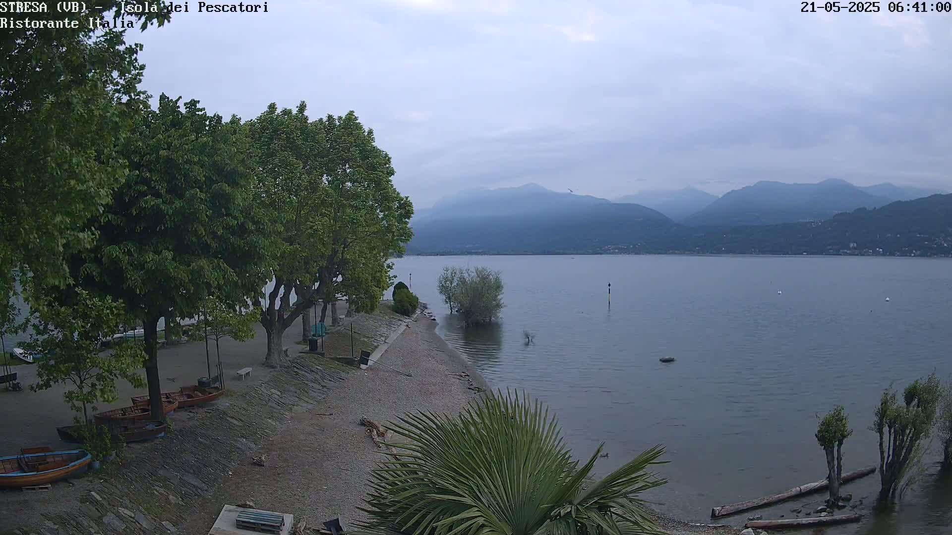 Isola dei Pescatori Island, Maggiore Lake Live Cam - Stresa, Piedmont, Italy