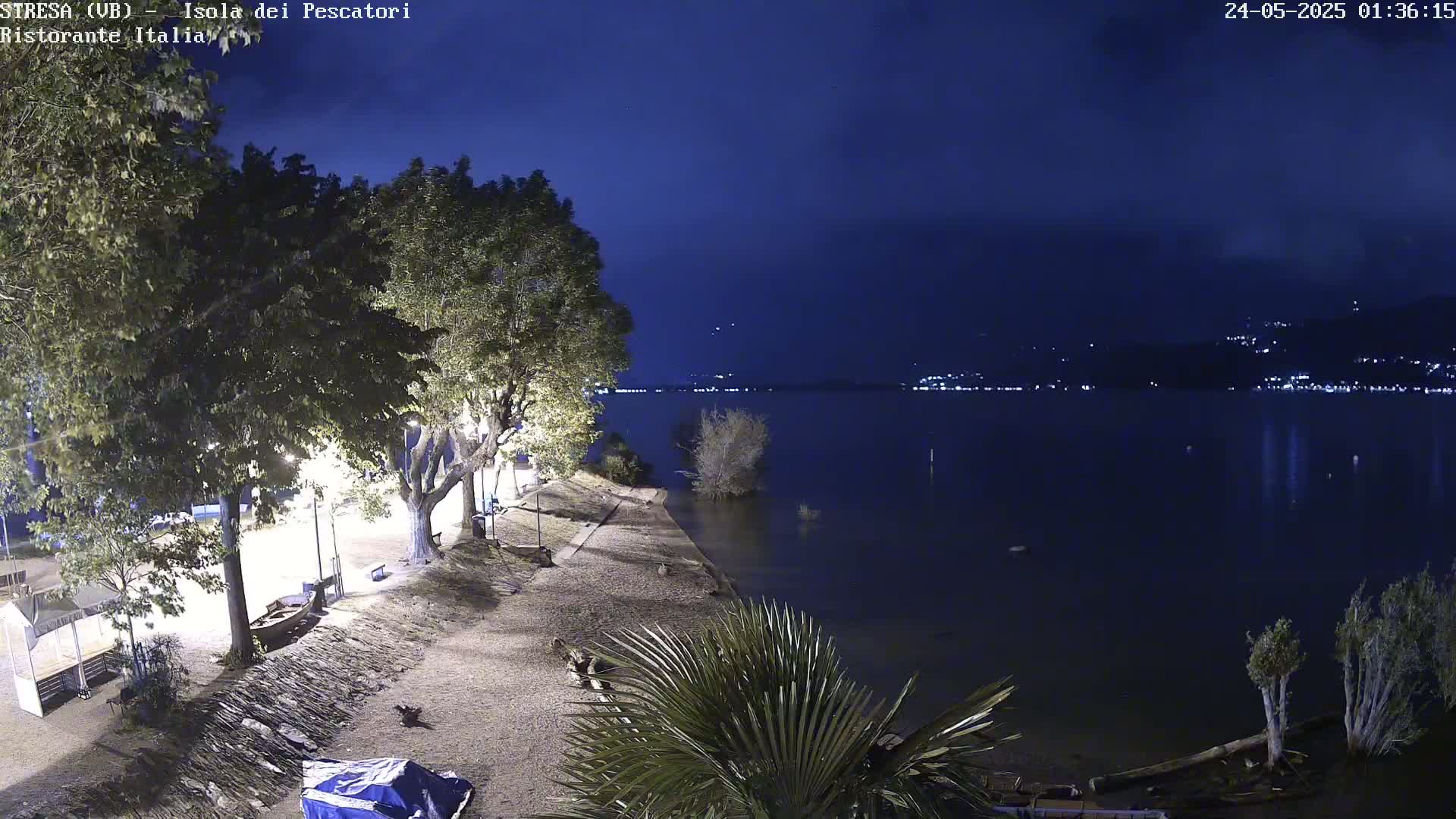 Isola dei Pescatori Island, Maggiore Lake Live Cam - Stresa, Piedmont, Italy
