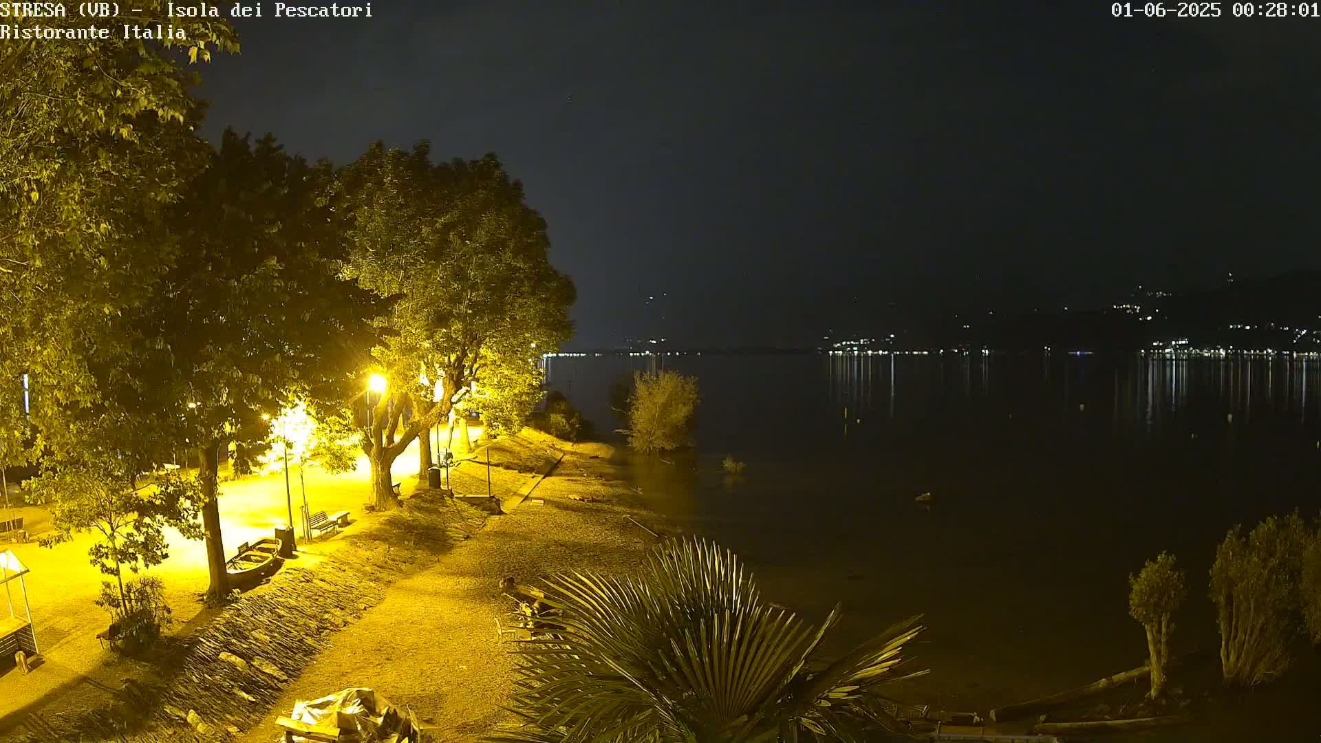 Isola dei Pescatori Island, Maggiore Lake Live Cam - Stresa, Piedmont, Italy