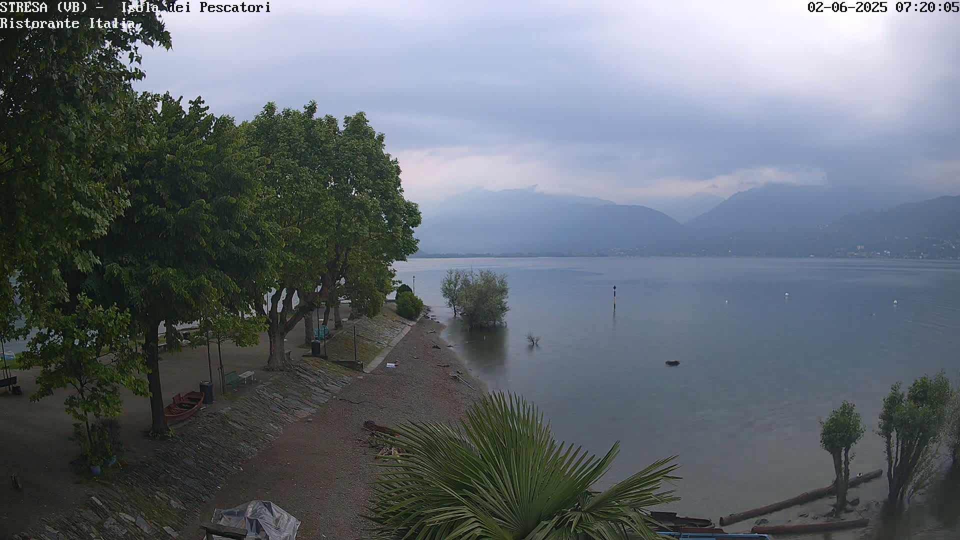 Isola dei Pescatori Island, Maggiore Lake Live Cam - Stresa, Piedmont, Italy