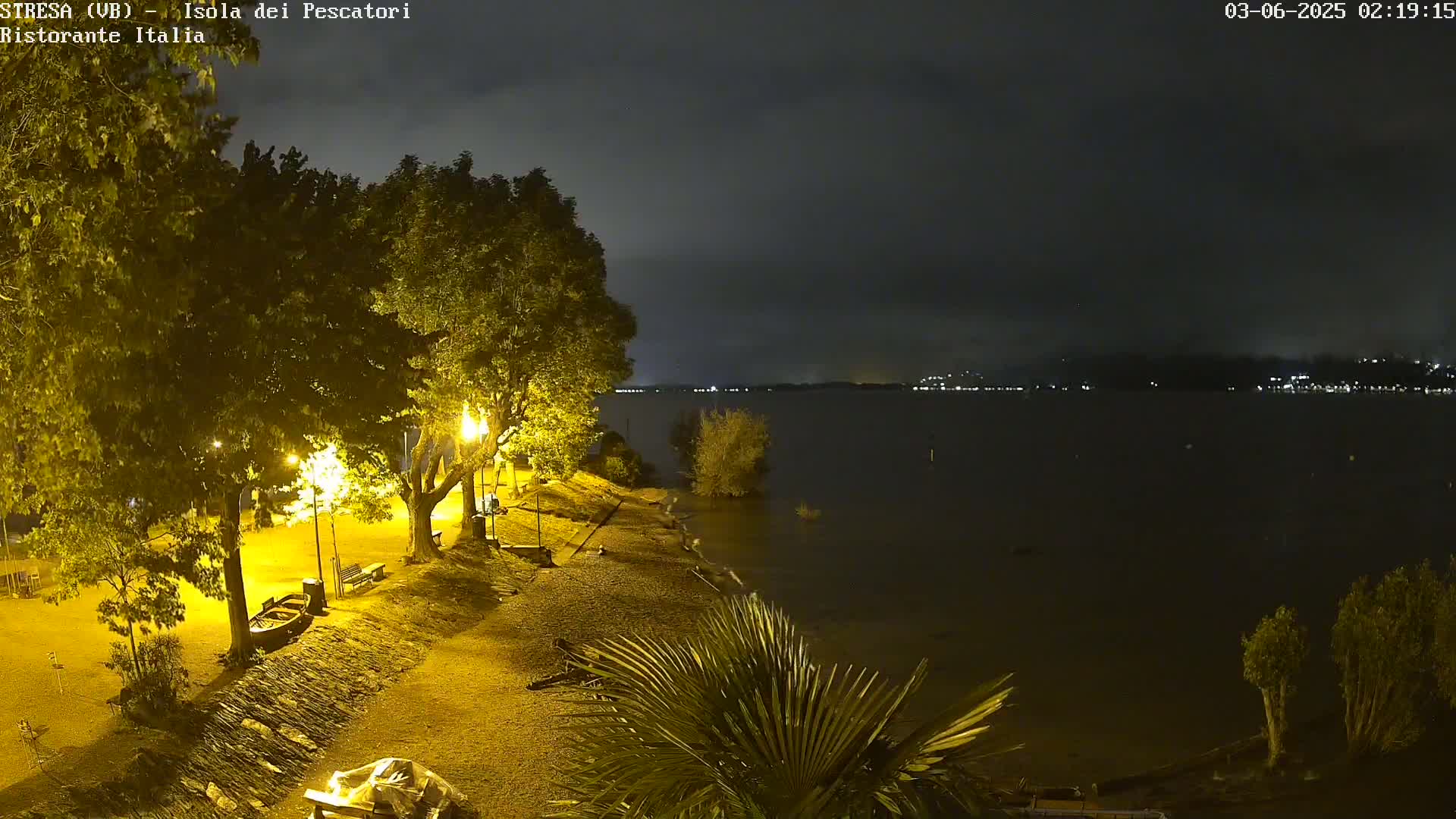 Isola dei Pescatori Island, Maggiore Lake Live Cam - Stresa, Piedmont, Italy