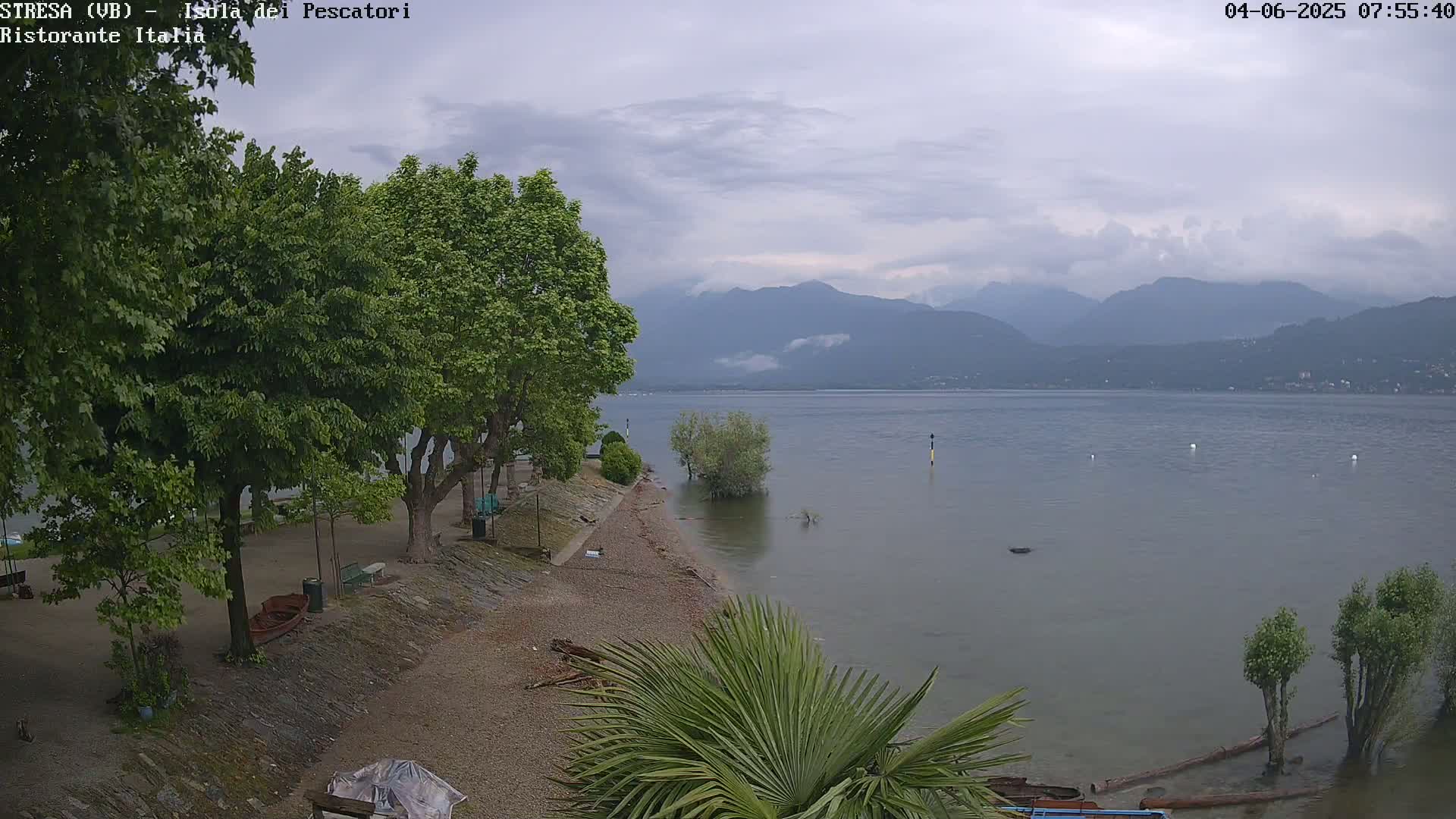 Isola dei Pescatori Island, Maggiore Lake Live Cam - Stresa, Piedmont, Italy