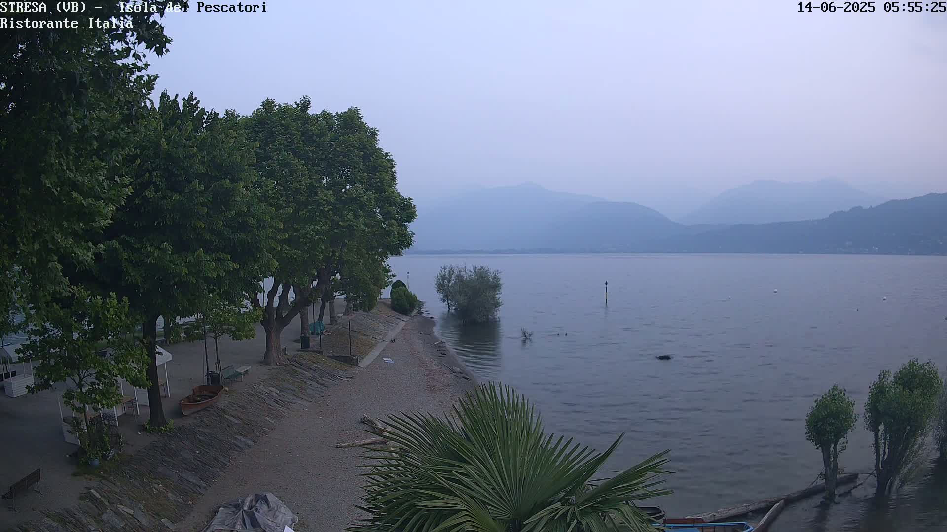 Isola dei Pescatori Island, Maggiore Lake Live Cam - Stresa, Piedmont, Italy