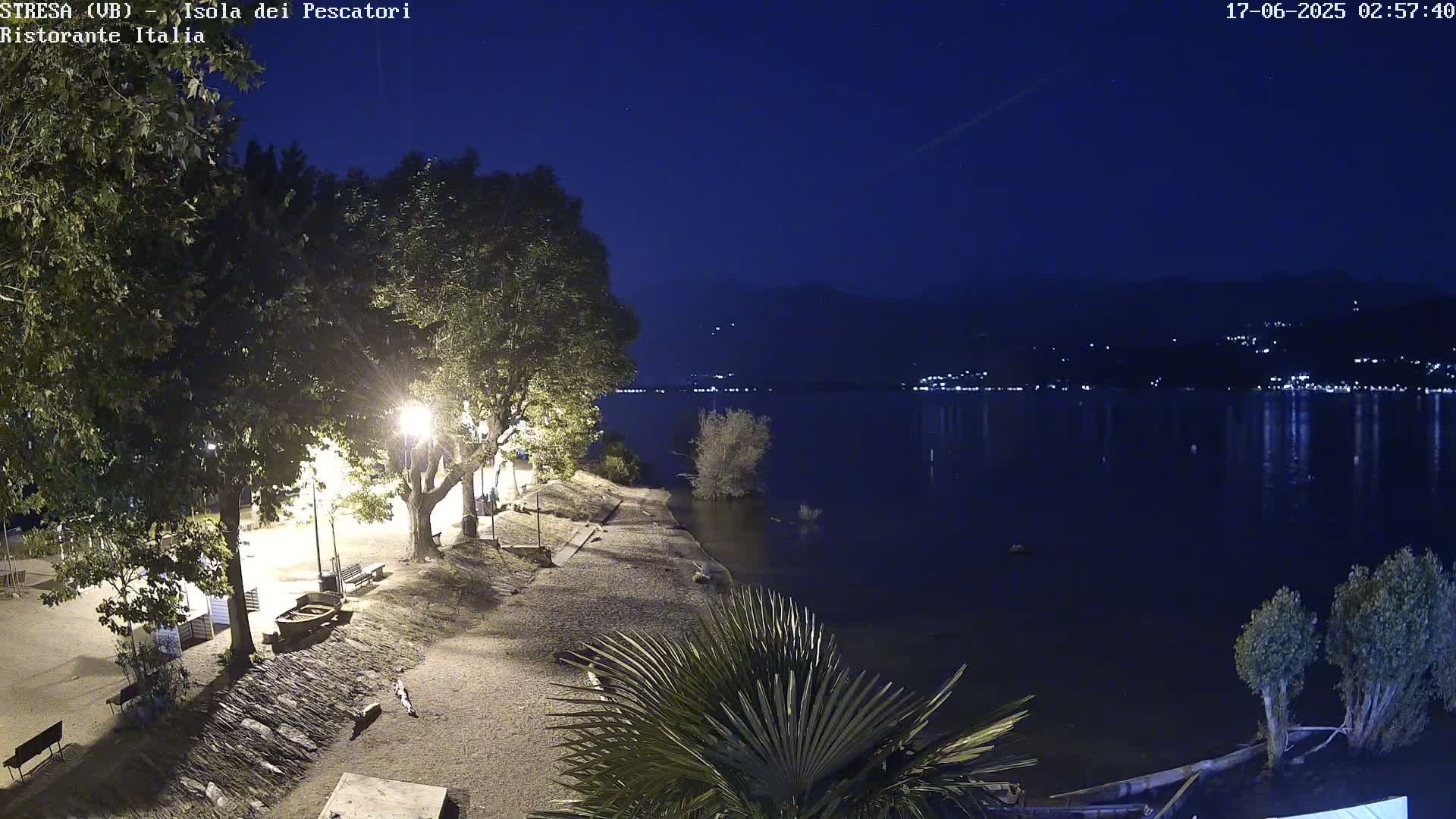 Isola dei Pescatori Island, Maggiore Lake Live Cam - Stresa, Piedmont, Italy